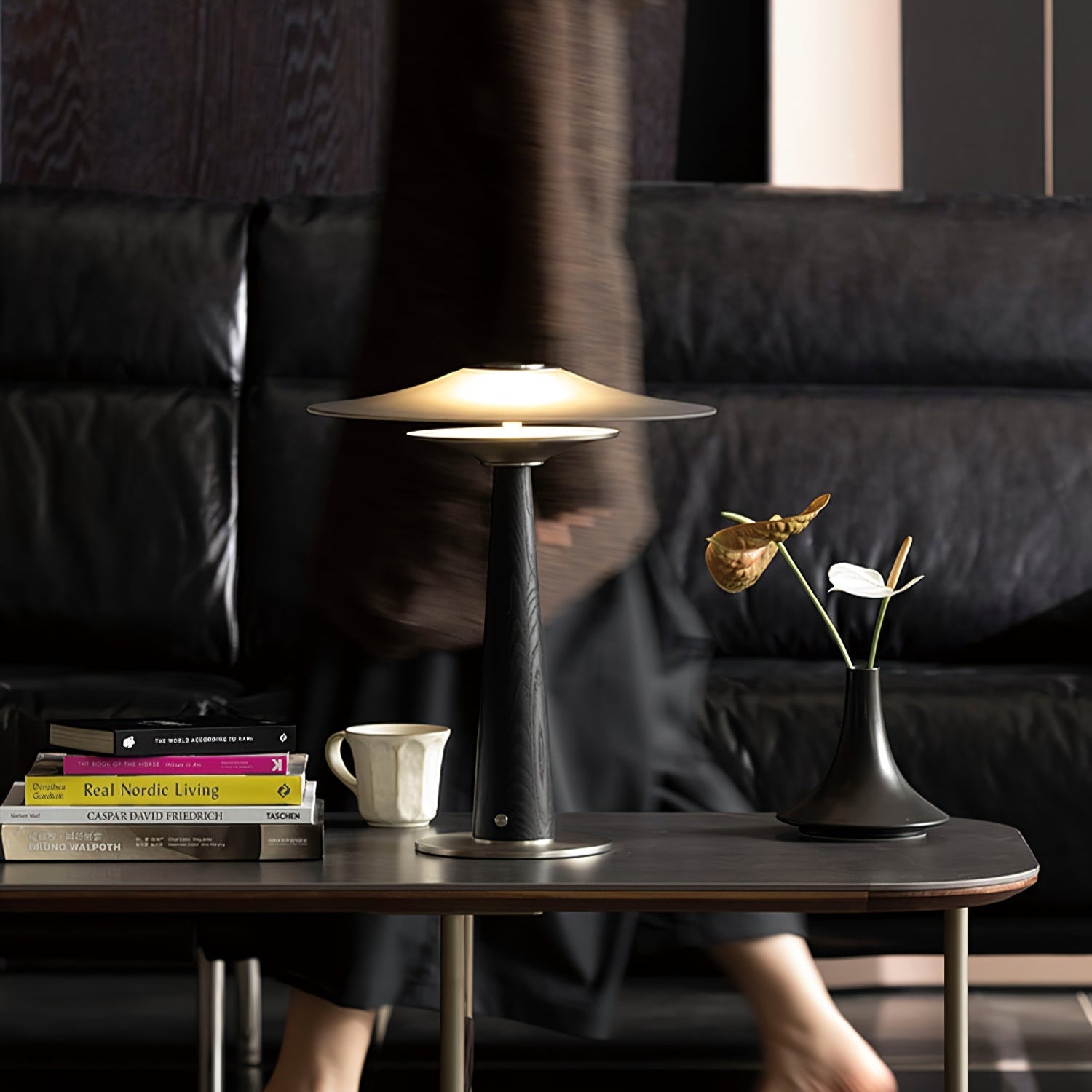 Kizu Peak Table Lamp - Blowlighting