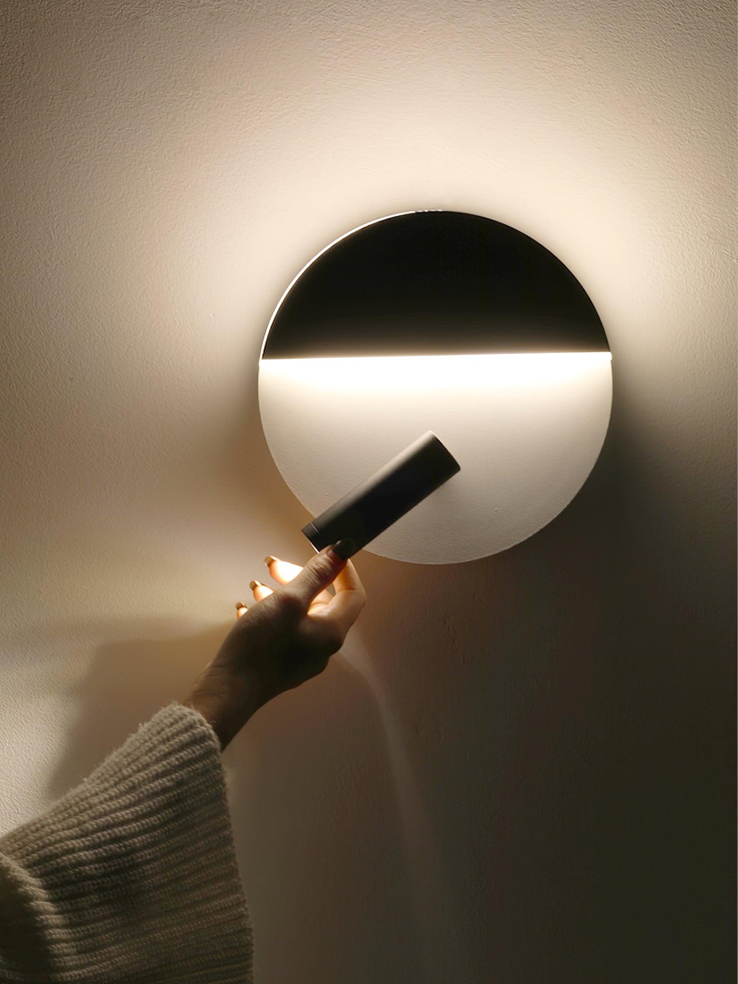 Aurnorir Wall Light - Blowlighting