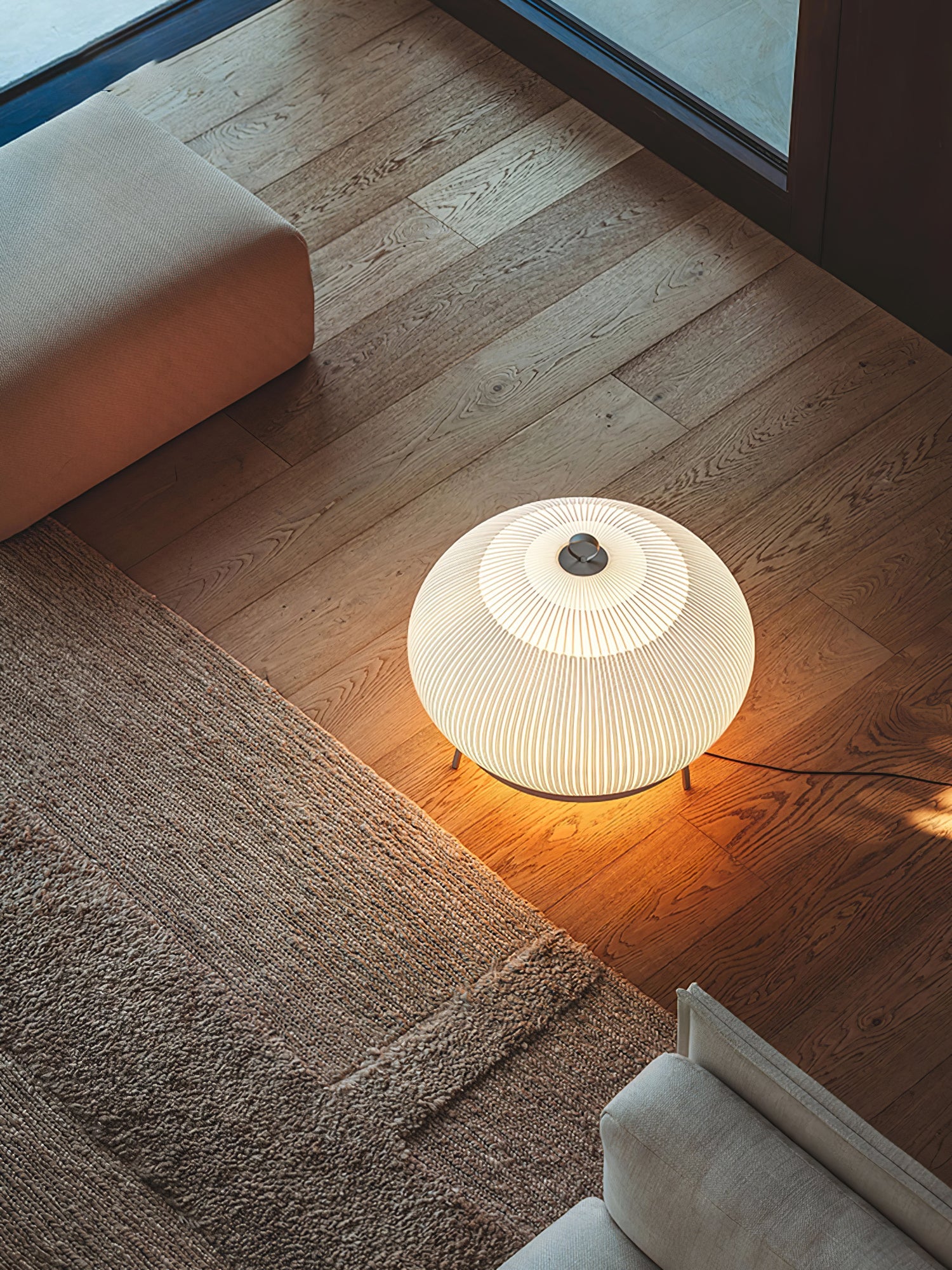 Lantern Knit Table Lamp - Blowlighting