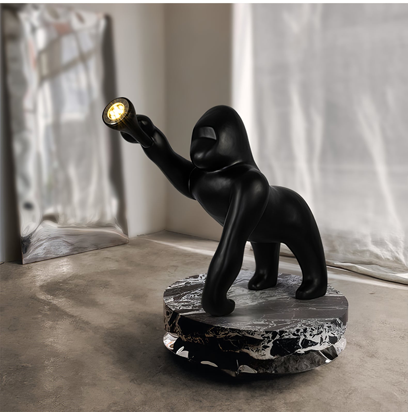 Kong Floor Lamp - Blowlighting