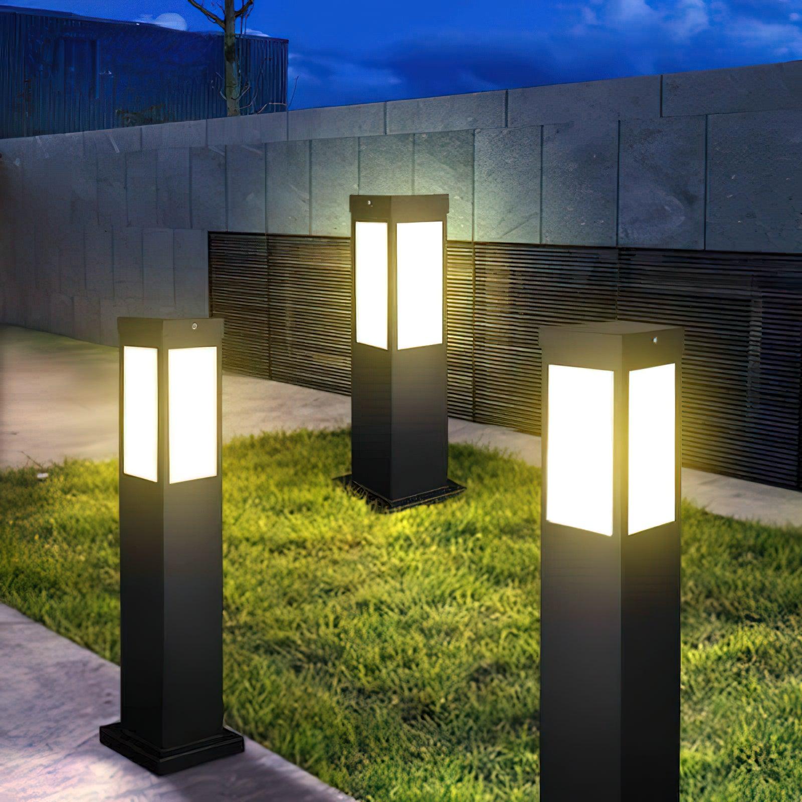 Kuzco Bollard Outdoor Light - Blowlighting