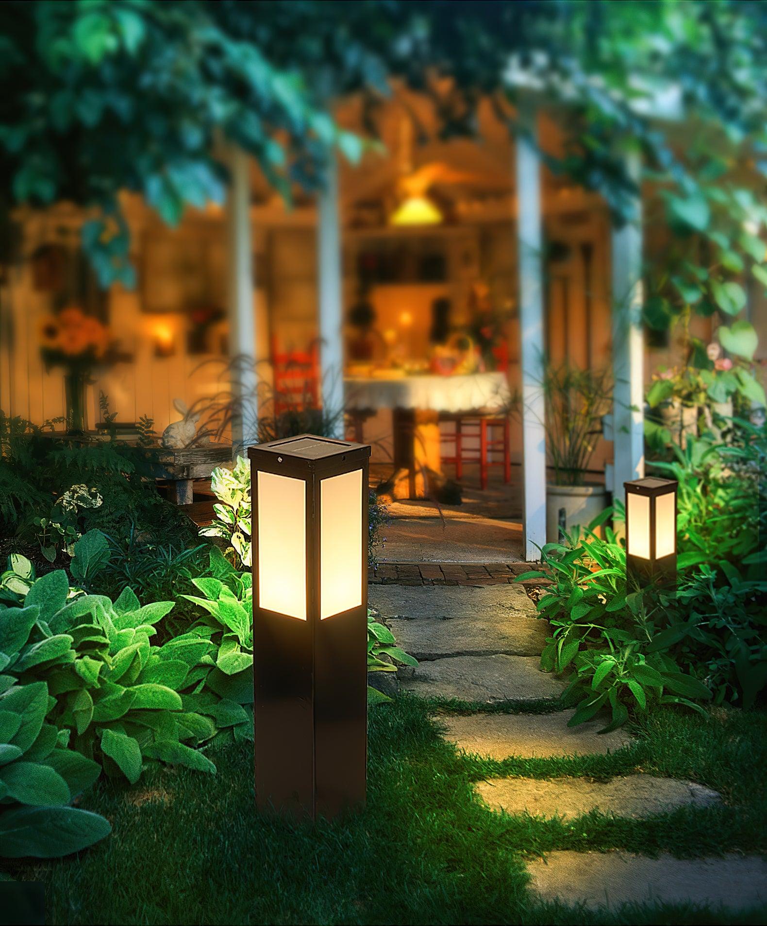 Kuzco Bollard Outdoor Light - Blowlighting