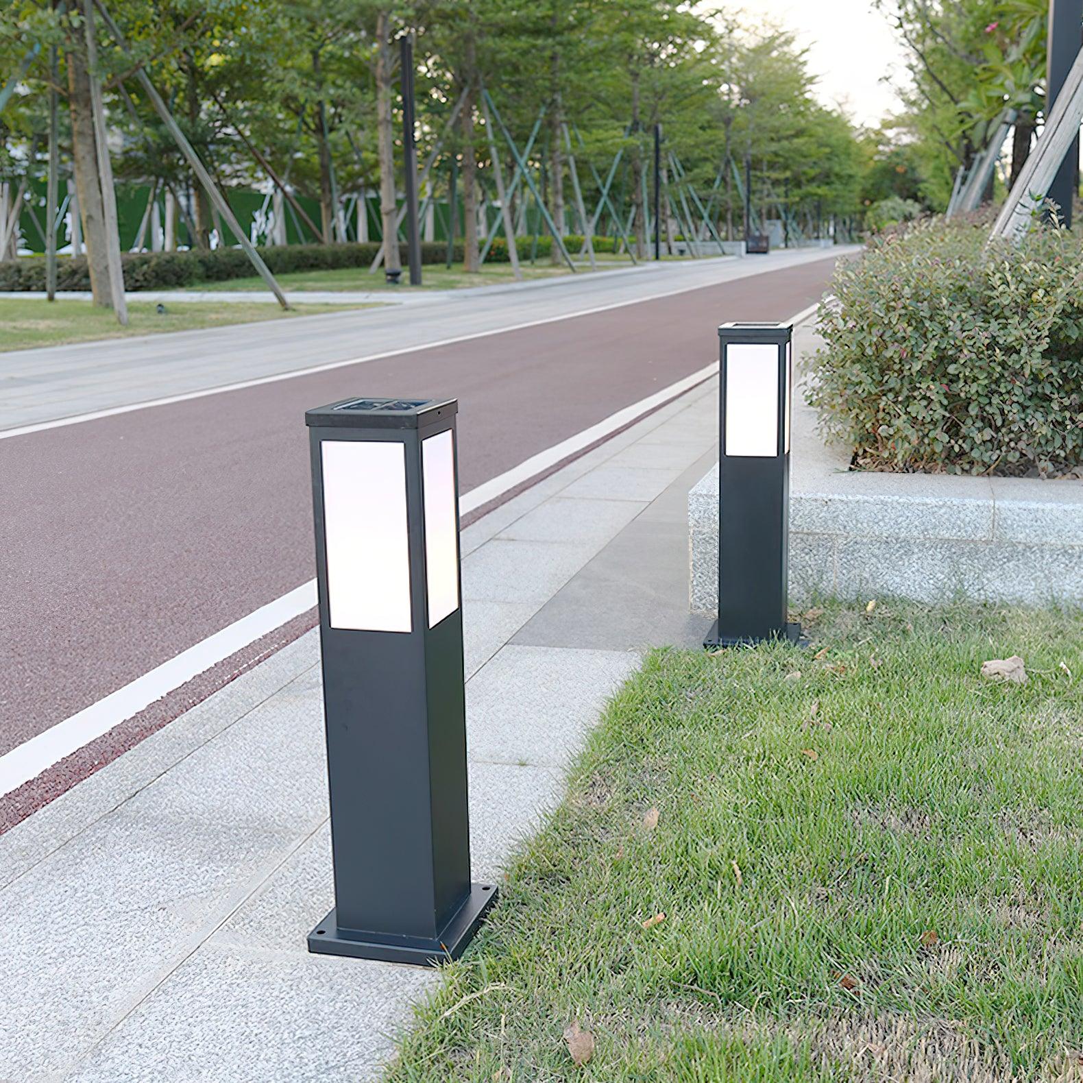 Kuzco Bollard Outdoor Light - Blowlighting