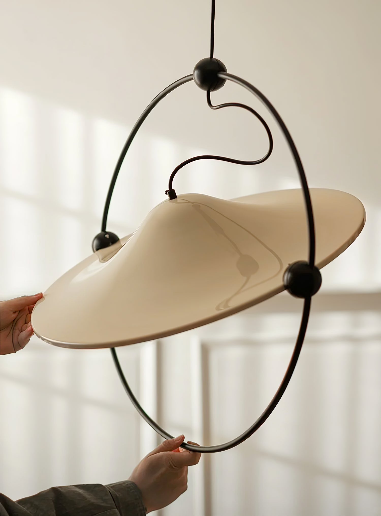 Veraeen Premium Elegance Metal Pendant Light - Blowlighting