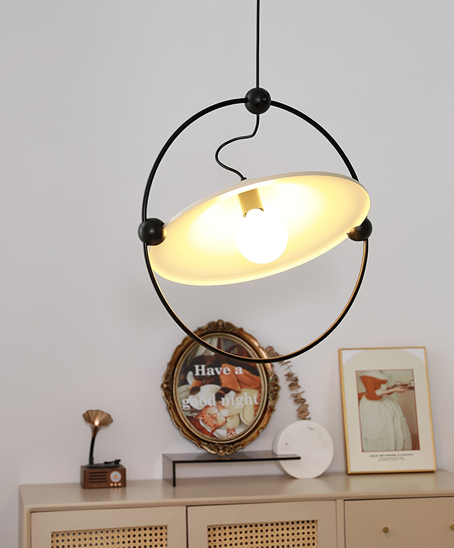 Veraeen Premium Elegance Metal Pendant Light - Blowlighting