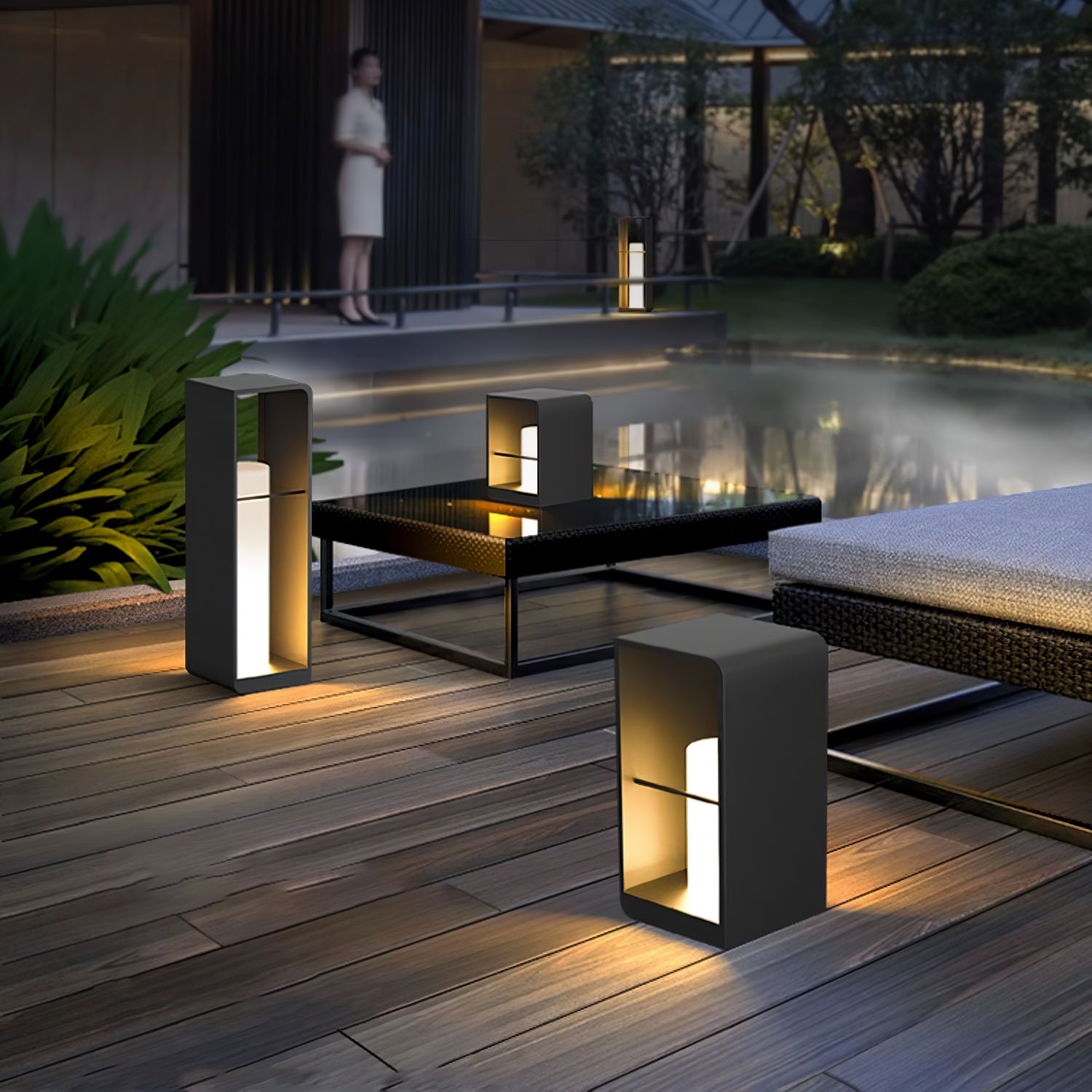 Zephyra Garden Solar Outdoor Light - Blowlighting
