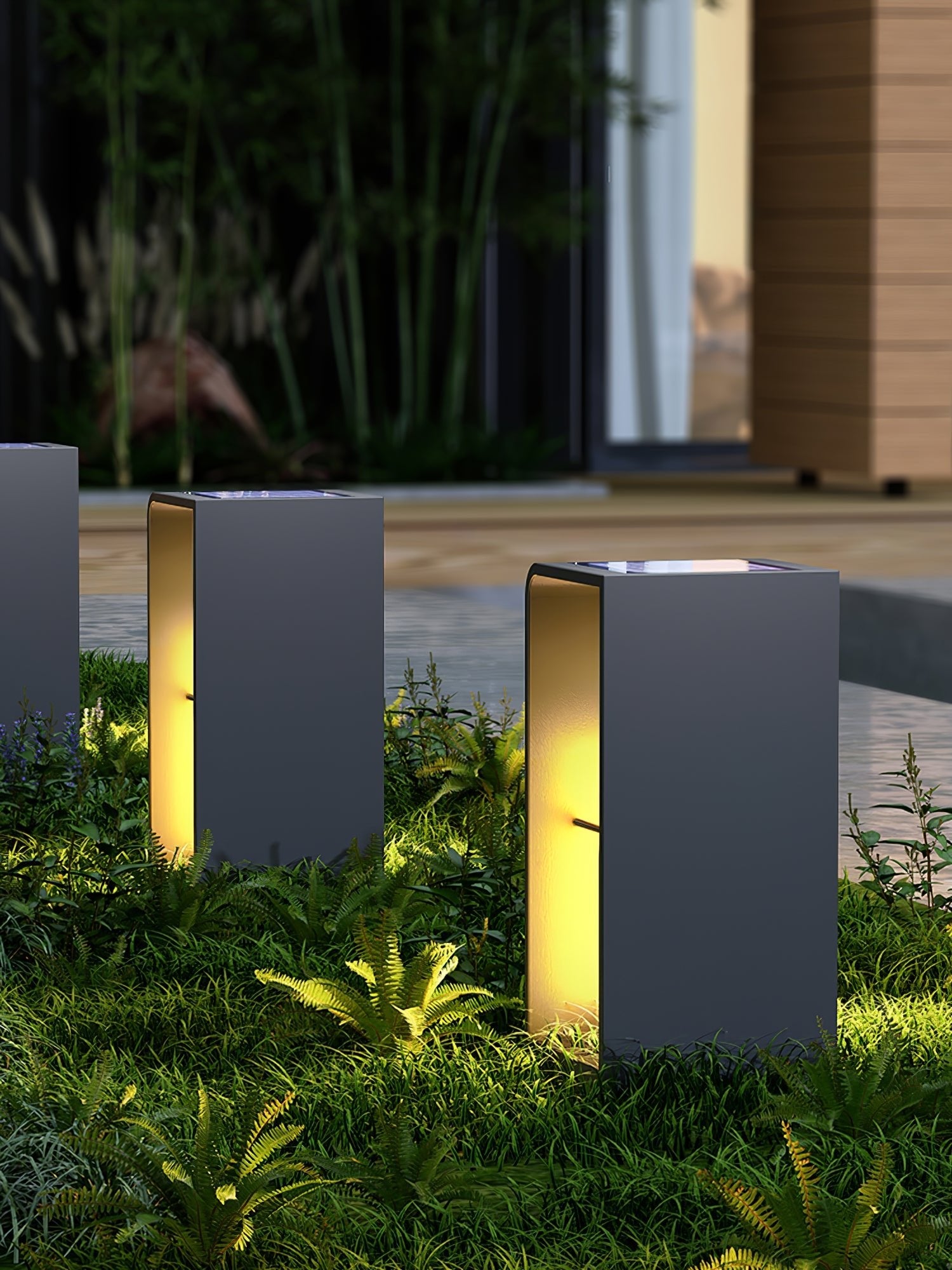 Zephyra Garden Solar Outdoor Light - Blowlighting