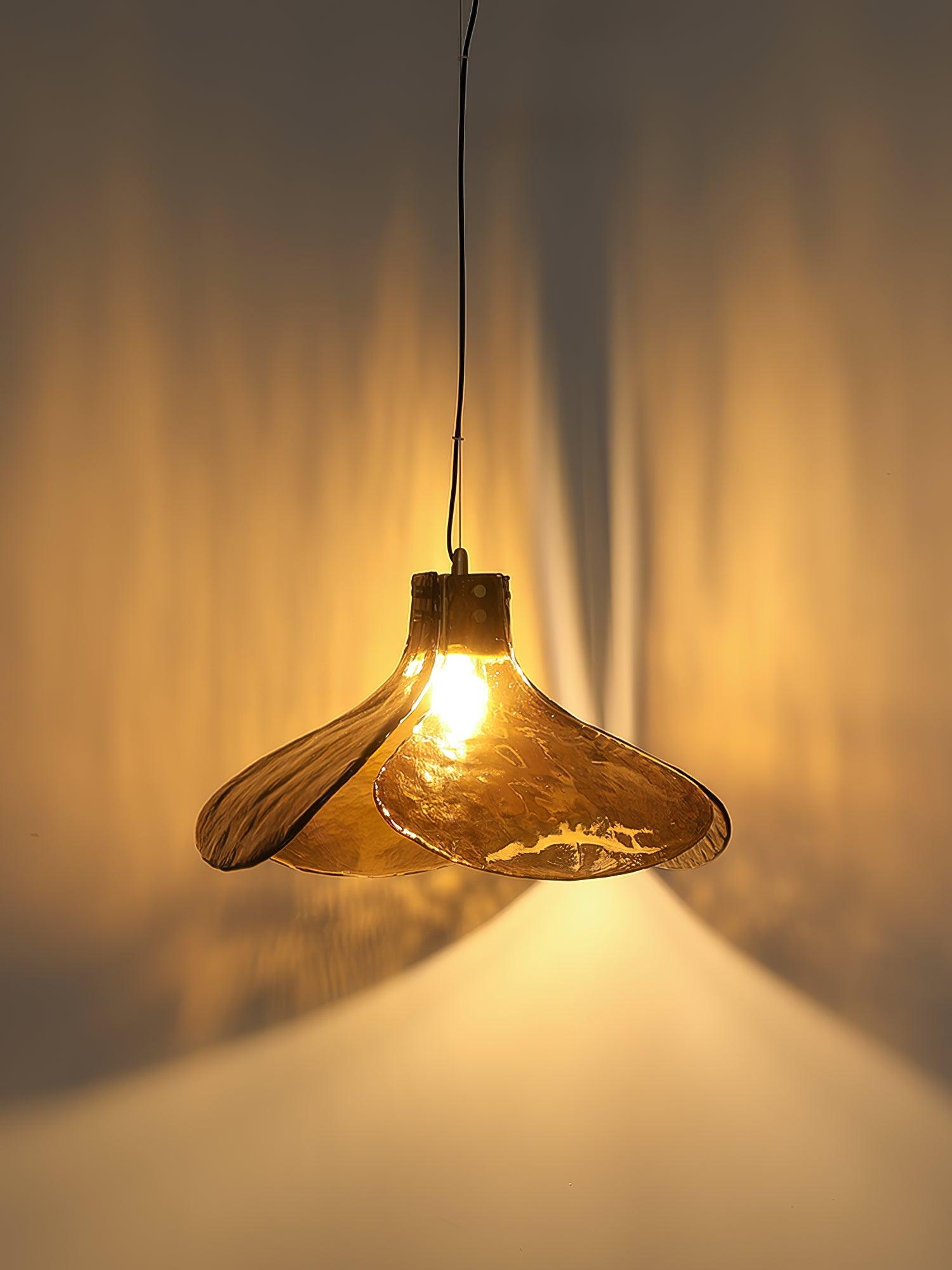 Zetalyra Pendant Light - Blowlighting