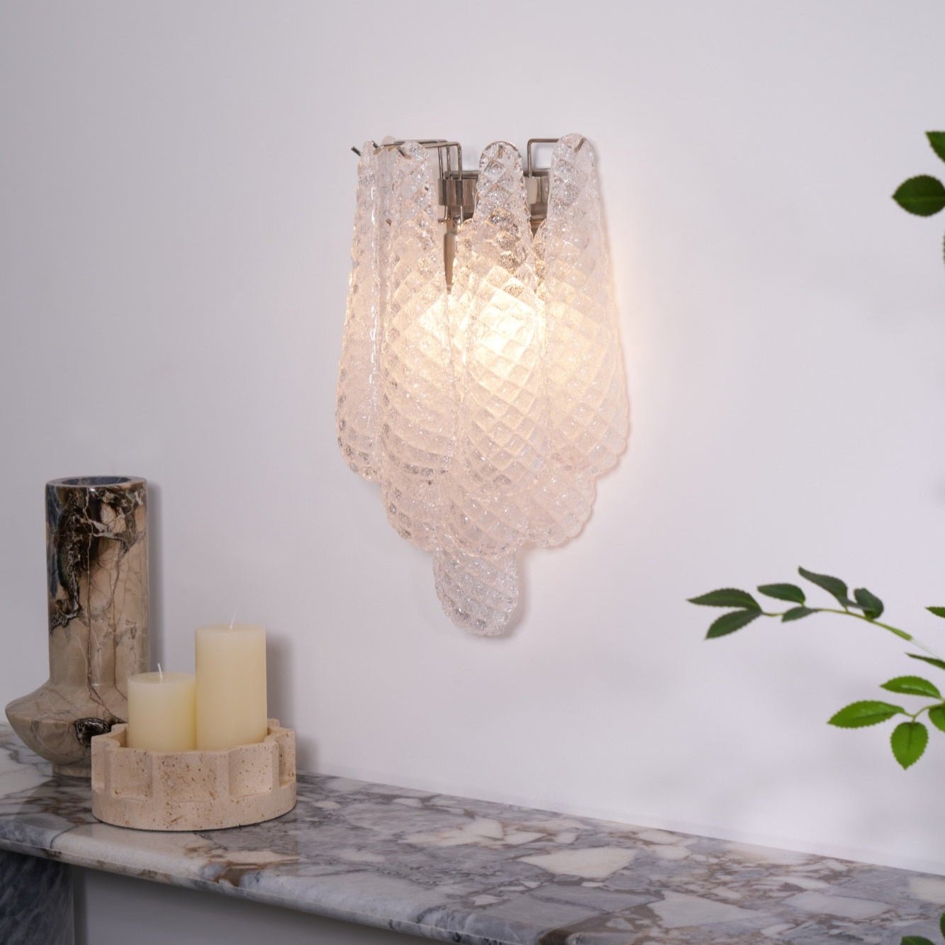 Aurora Wall Lamp Pink Teardrop Glass Floral Artistic - Blowlighting
