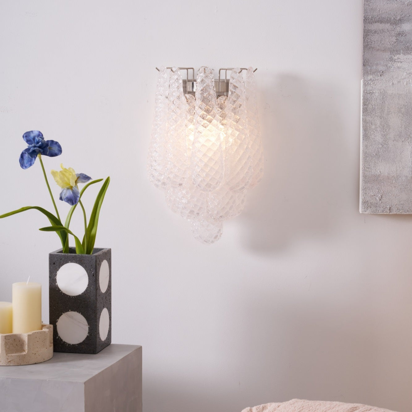 Aurora Wall Lamp Pink Teardrop Glass Floral Artistic - Blowlighting