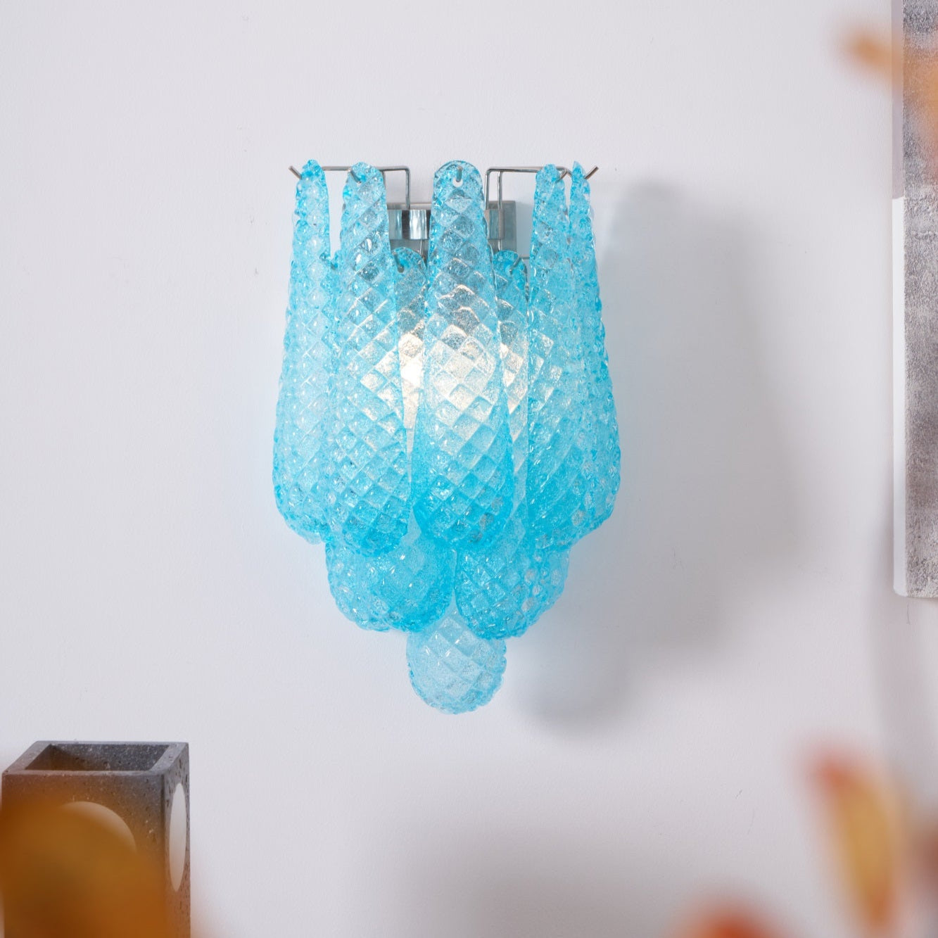 Aurora Wall Lamp Pink Teardrop Glass Floral Artistic - Blowlighting
