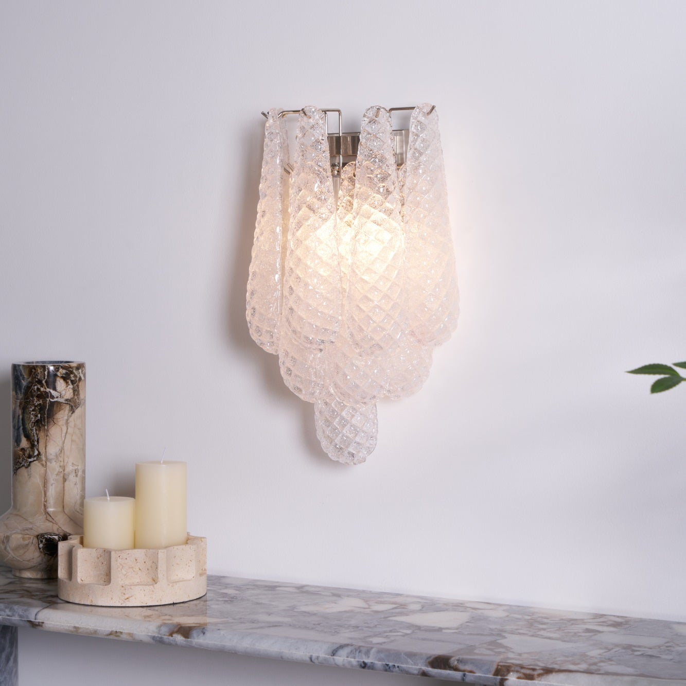 Aurora Wall Lamp Pink Teardrop Glass Floral Artistic - Blowlighting