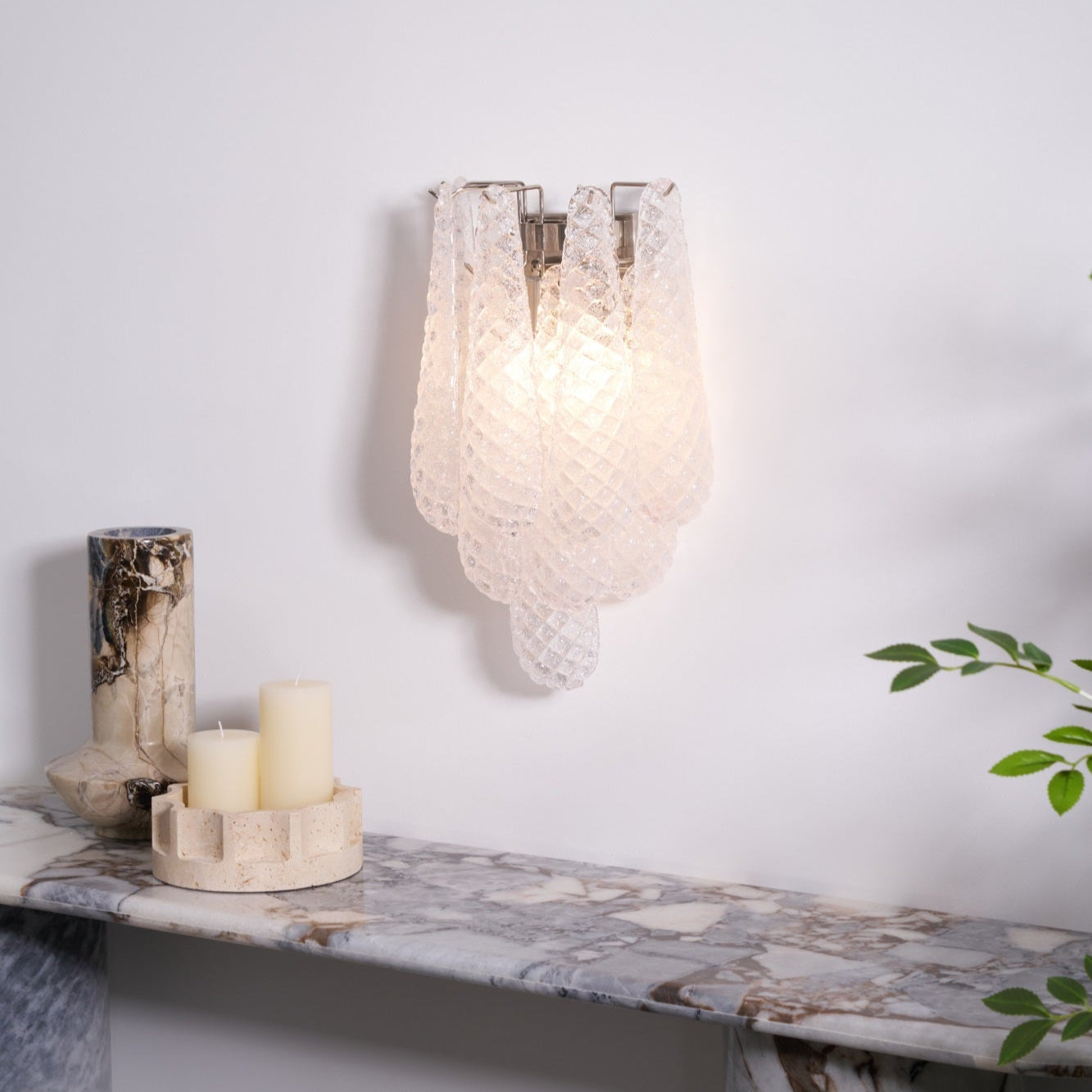 Aurora Wall Lamp Pink Teardrop Glass Floral Artistic - Blowlighting