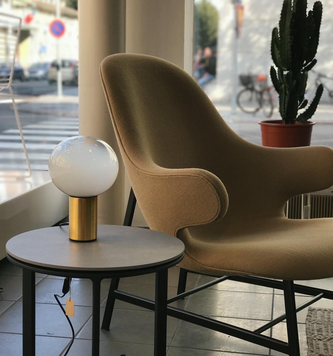Laguna Table Lamp - Blowlighting