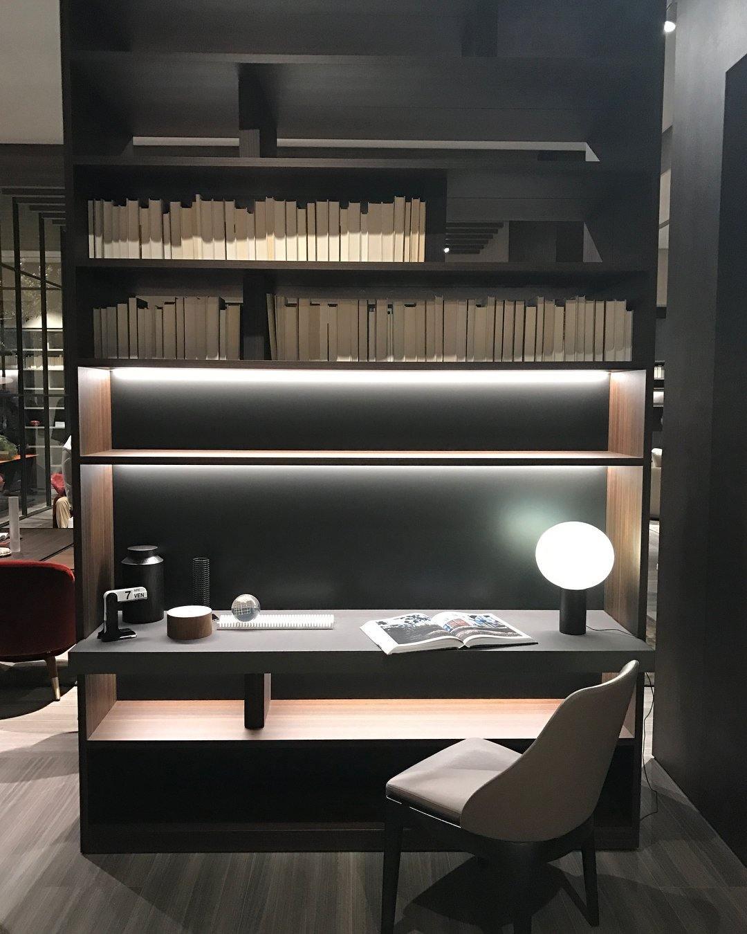 Laguna Table Lamp - Blowlighting
