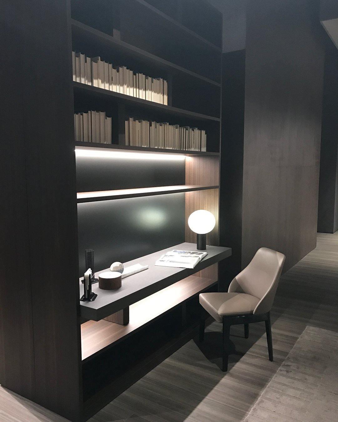 Laguna Table Lamp - Blowlighting