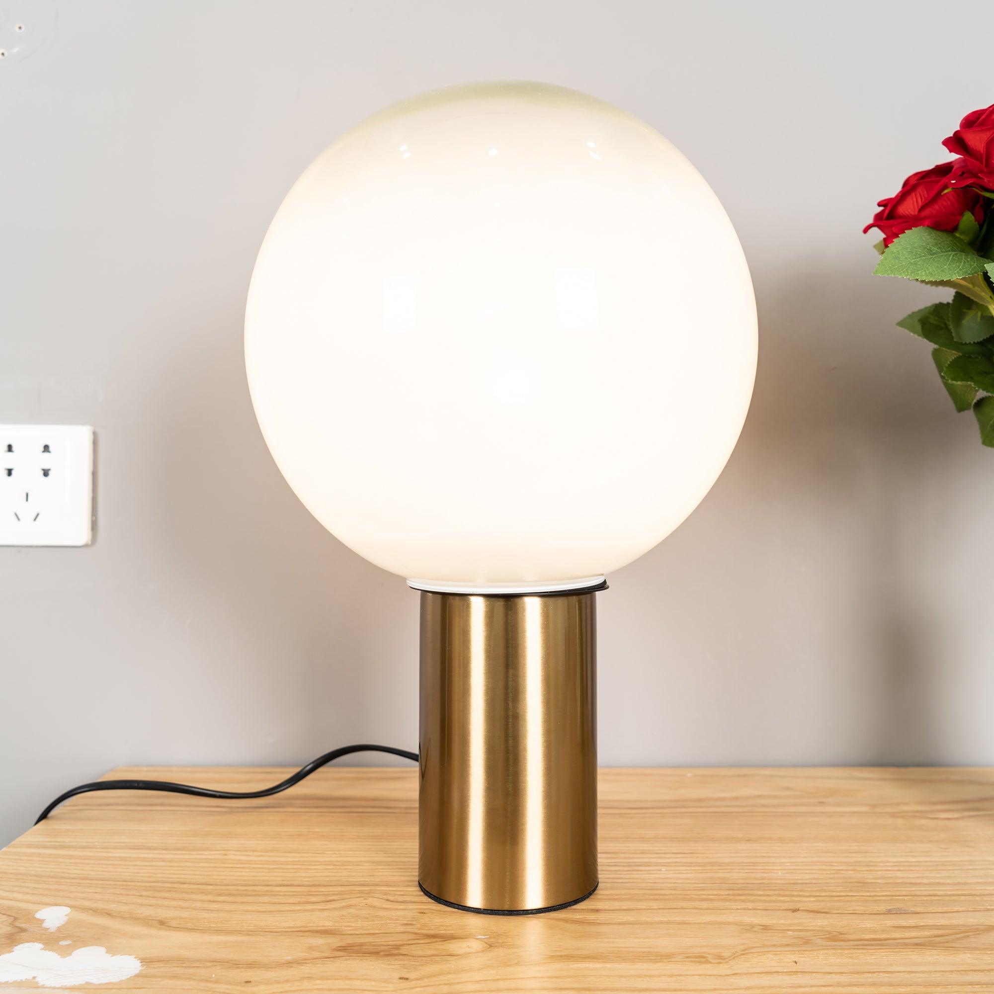 Laguna Table Lamp - Blowlighting