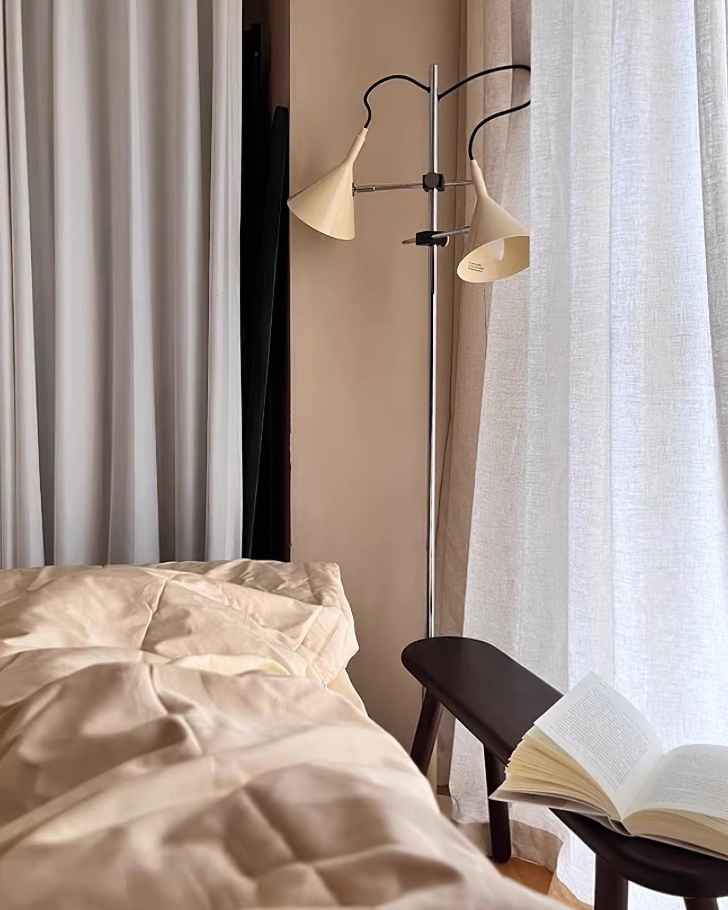 Laiton Floor Lamp - Blowlighting