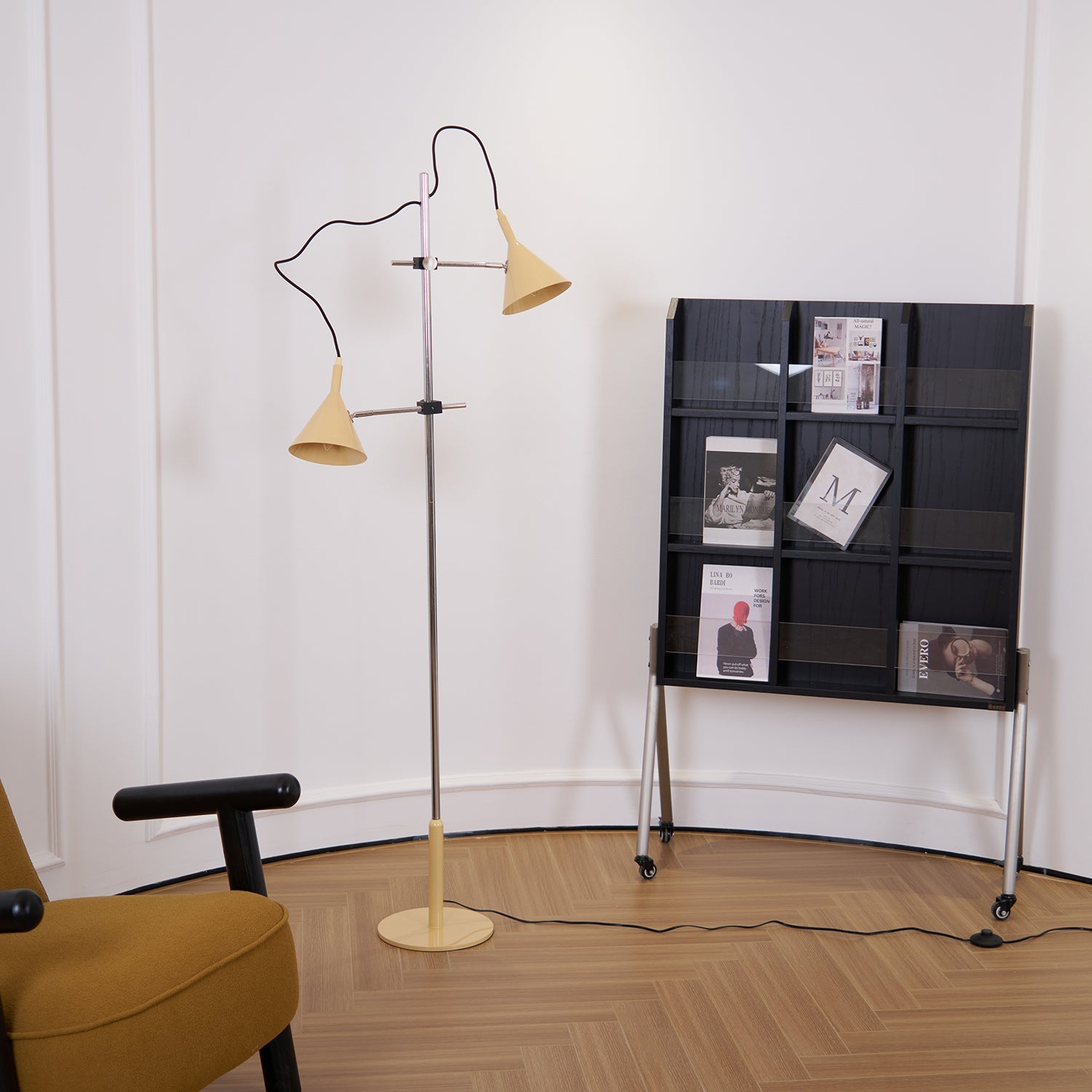 Laiton Floor Lamp - Blowlighting
