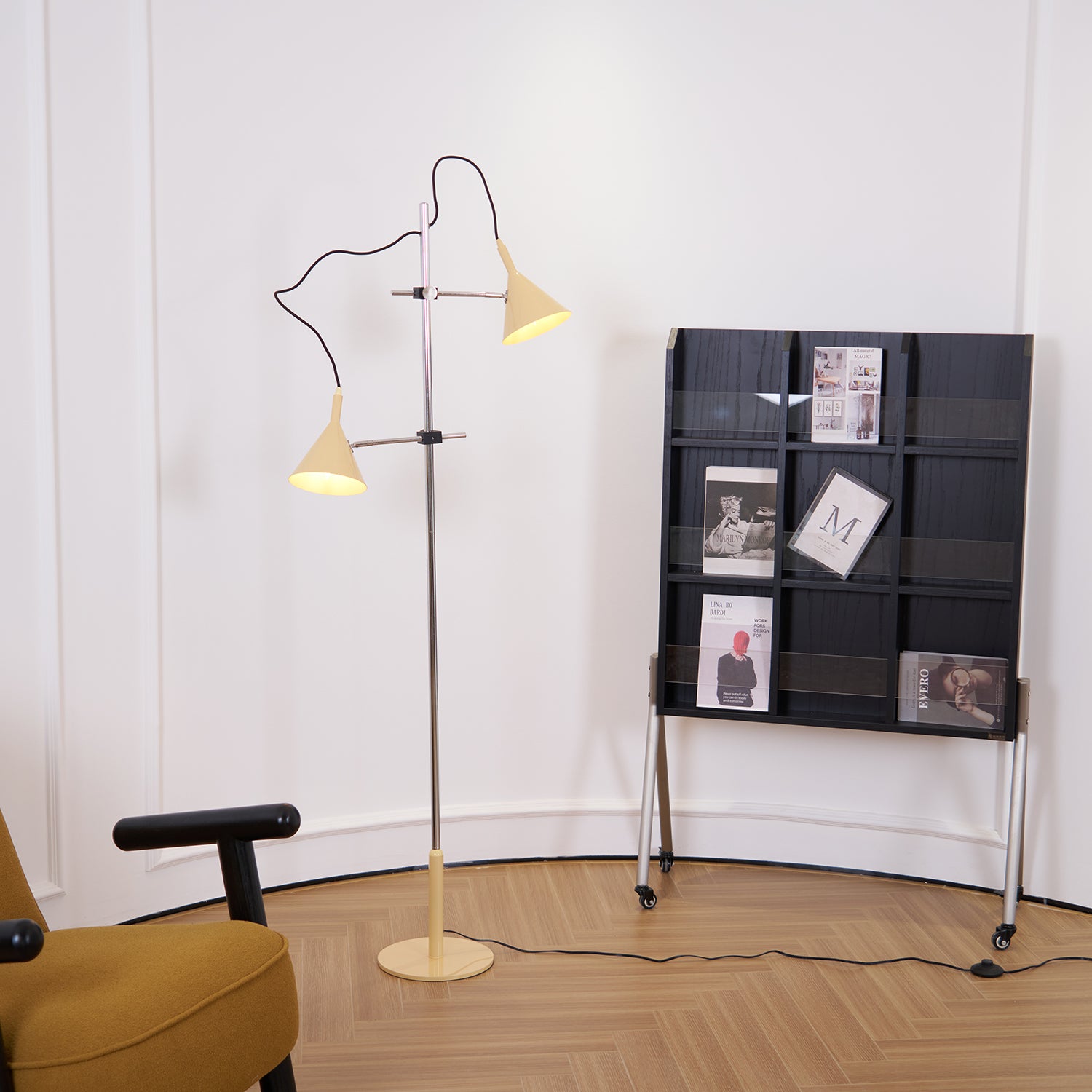 Laiton Floor Lamp - Blowlighting
