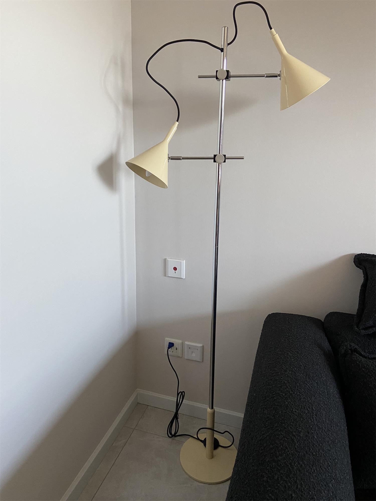 Laiton Floor Lamp - Blowlighting