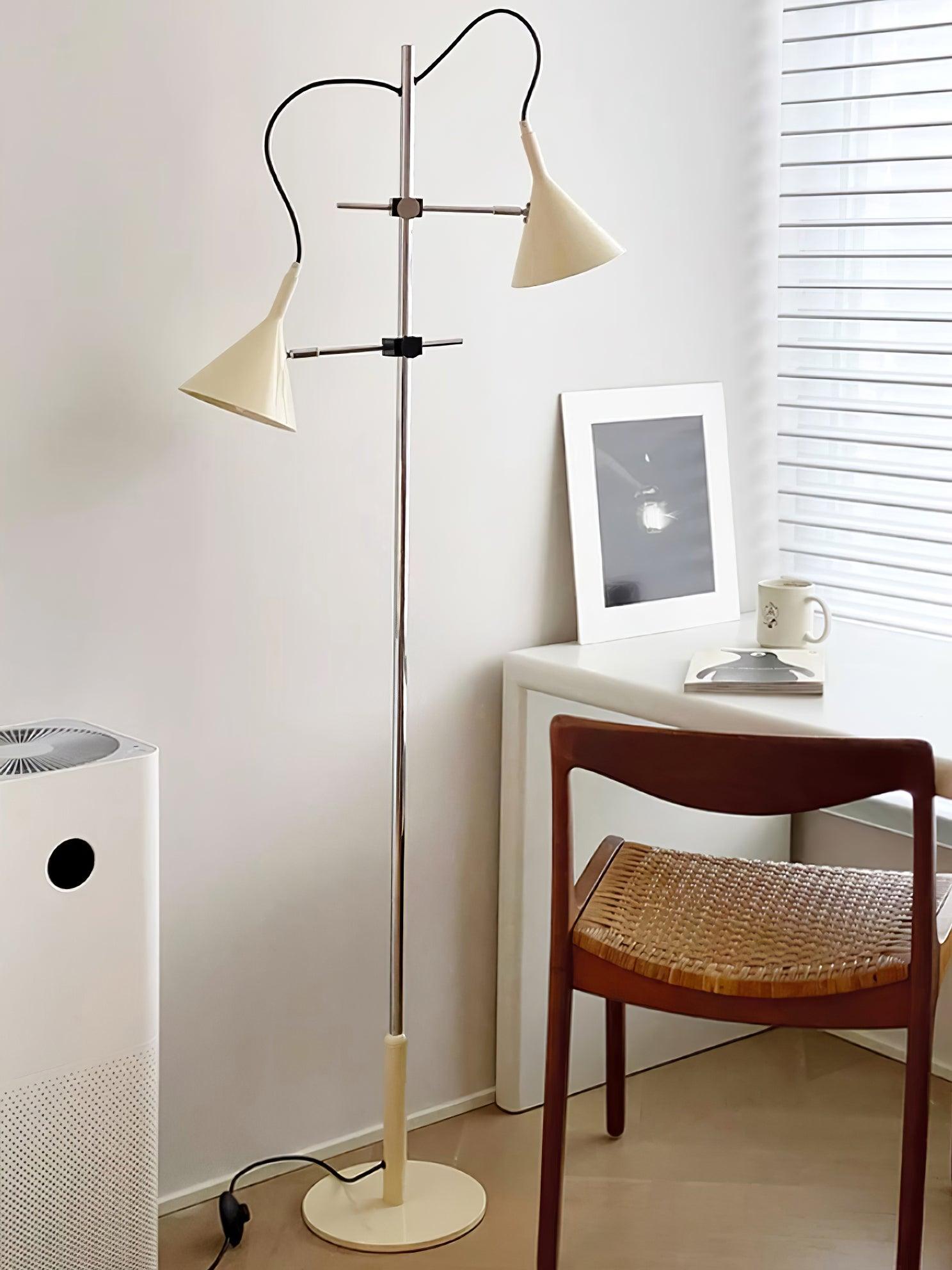 Laiton Floor Lamp - Blowlighting