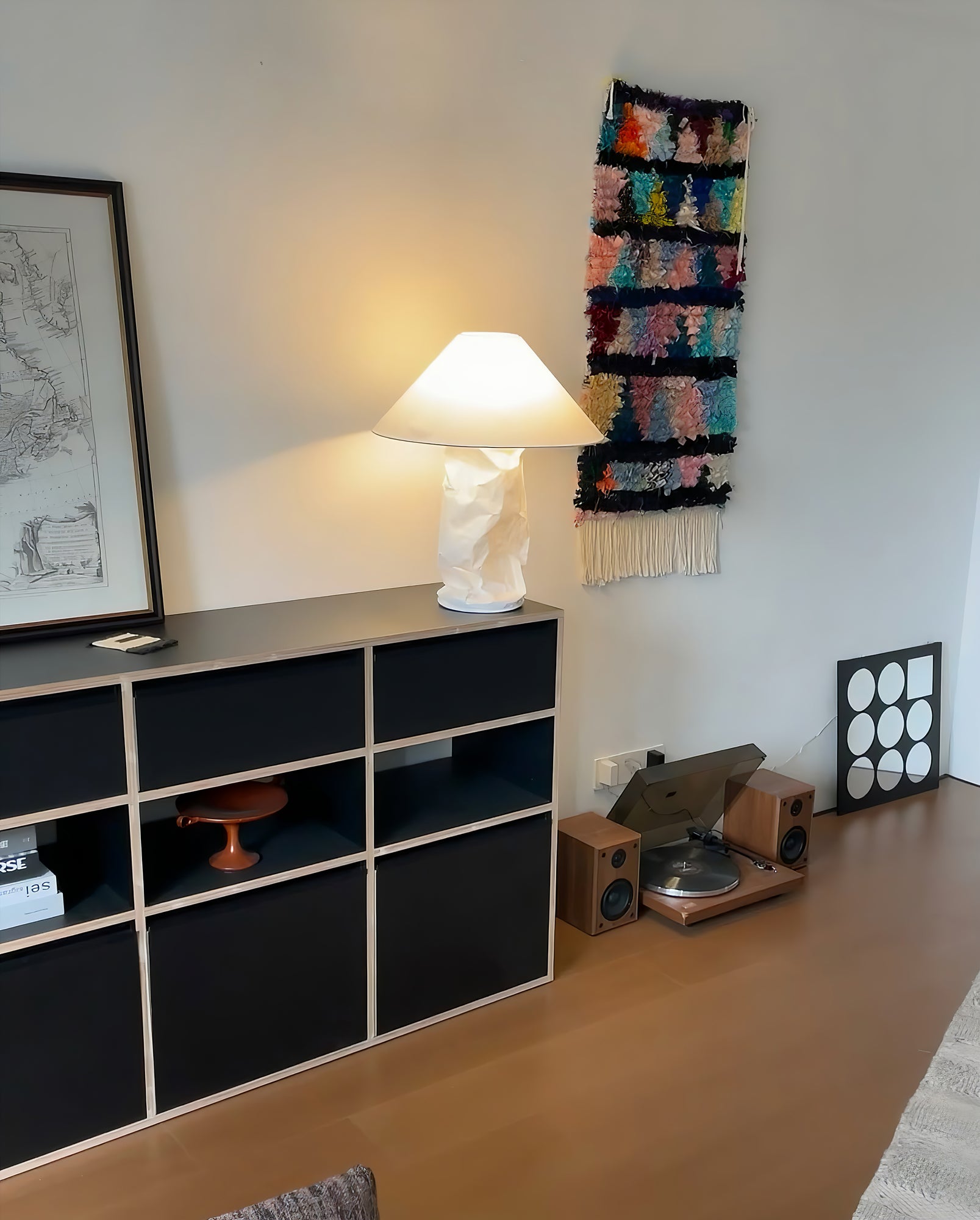 Crinkle Paper Table Lamp - Blowlighting