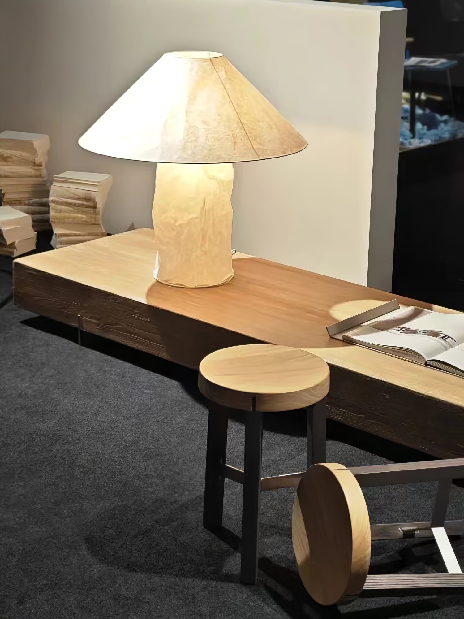 Crinkle Paper Table Lamp - Blowlighting