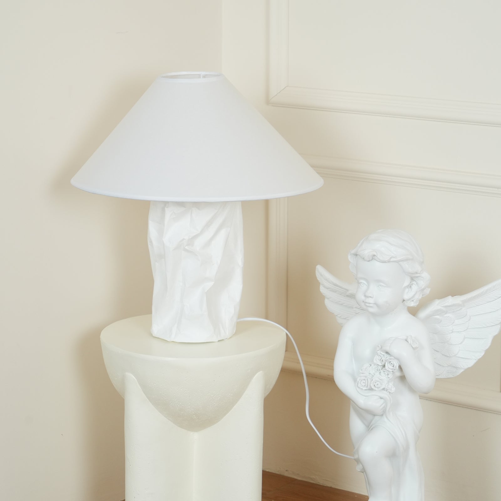 Crinkle Paper Table Lamp - Blowlighting