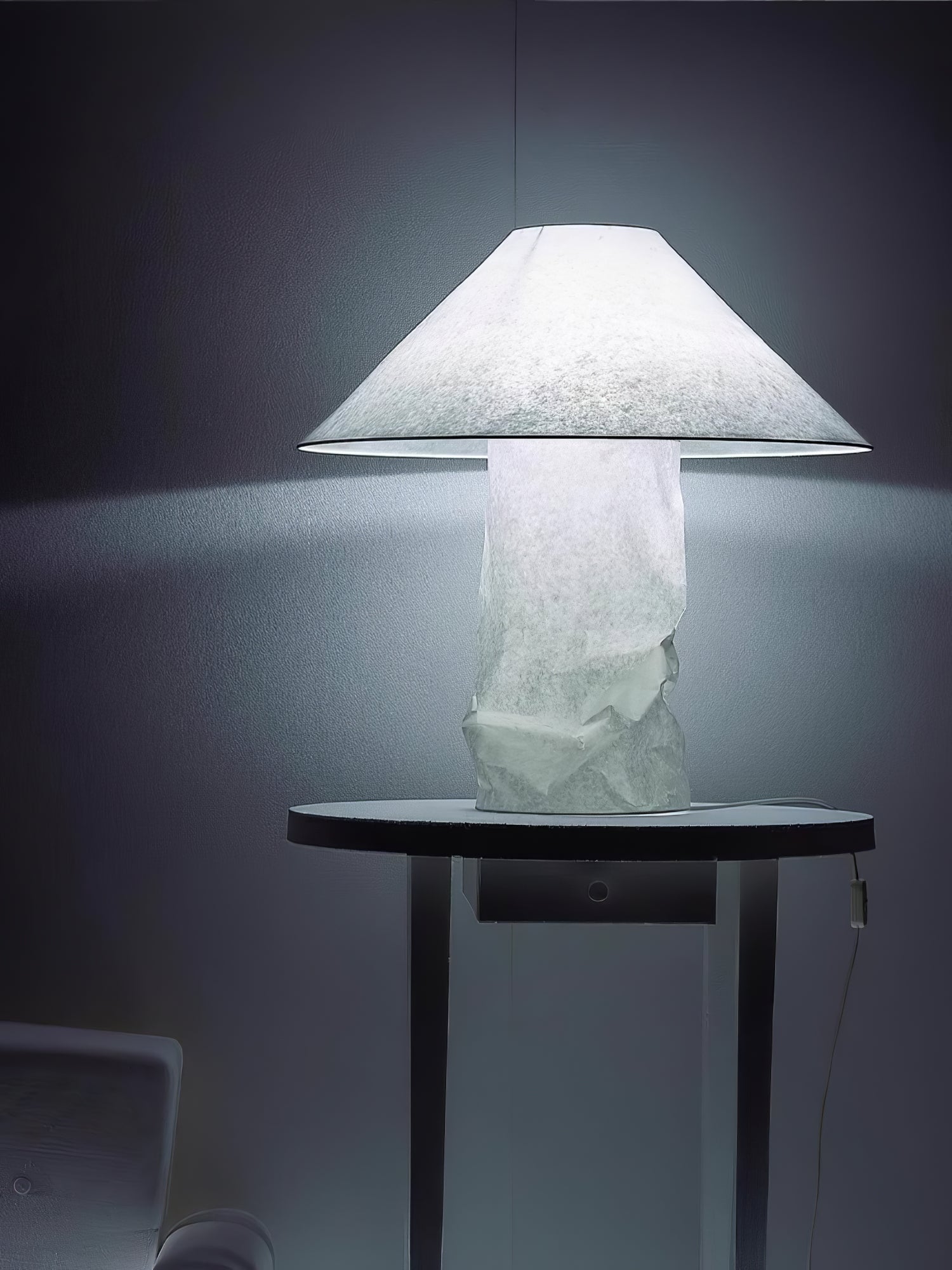 Crinkle Paper Table Lamp - Blowlighting