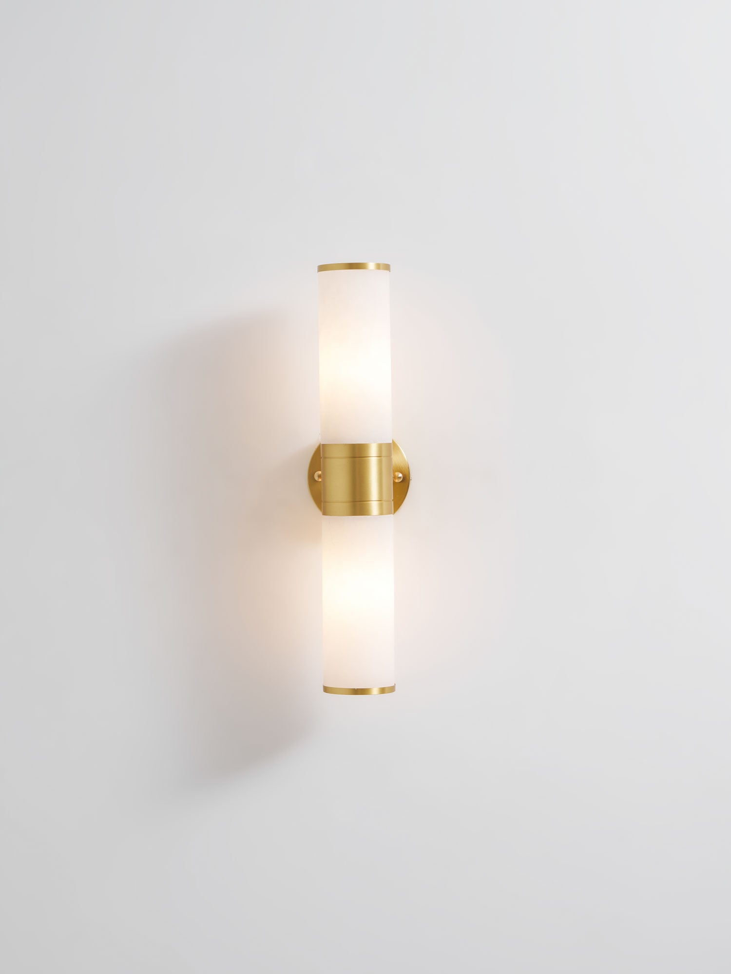 Kaia Minimalist Alabaster Wall Lamp - Blowlighting