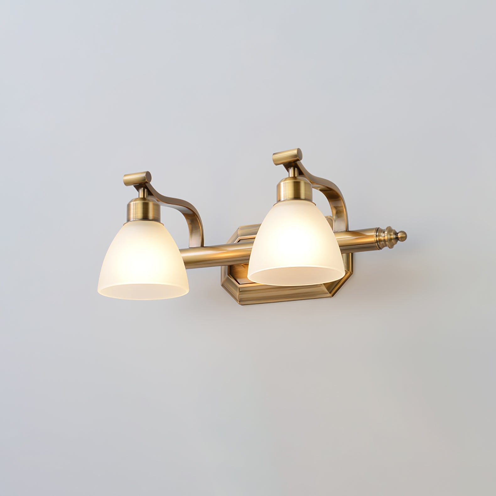 Lana Classic Bath Wall Light - Blowlighting