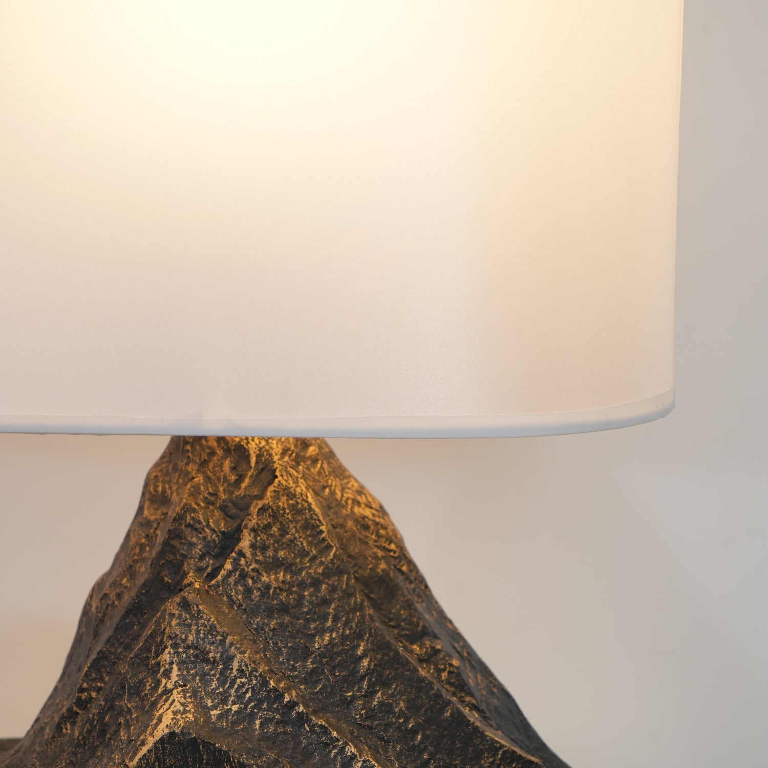 Landscape Table Lamp - Blowlighting