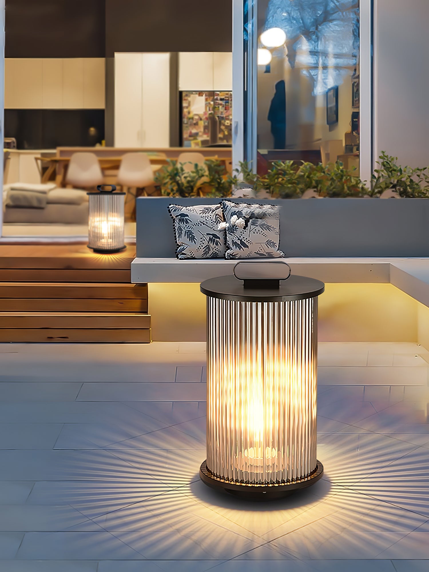 Lantern Garden Solar Outdoor Light - Blowlighting