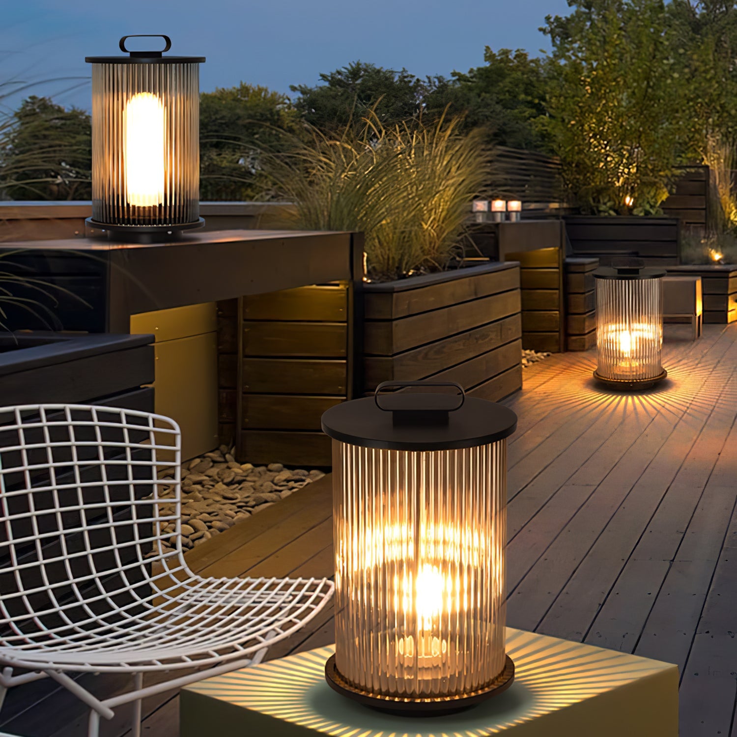 Lantern Garden Solar Outdoor Light - Blowlighting
