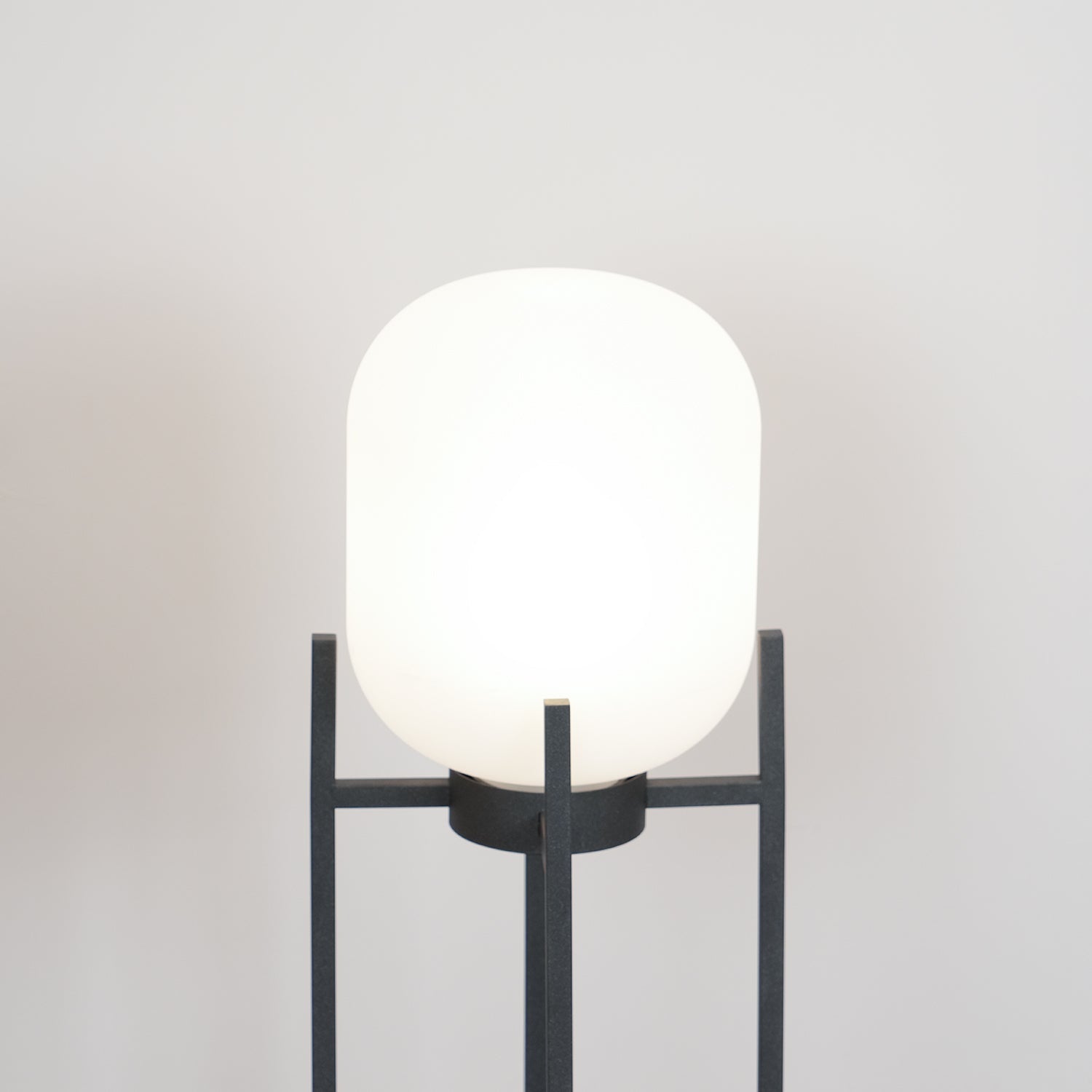 Lantern Outdoor Solar Floor Lamp - Blowlighting