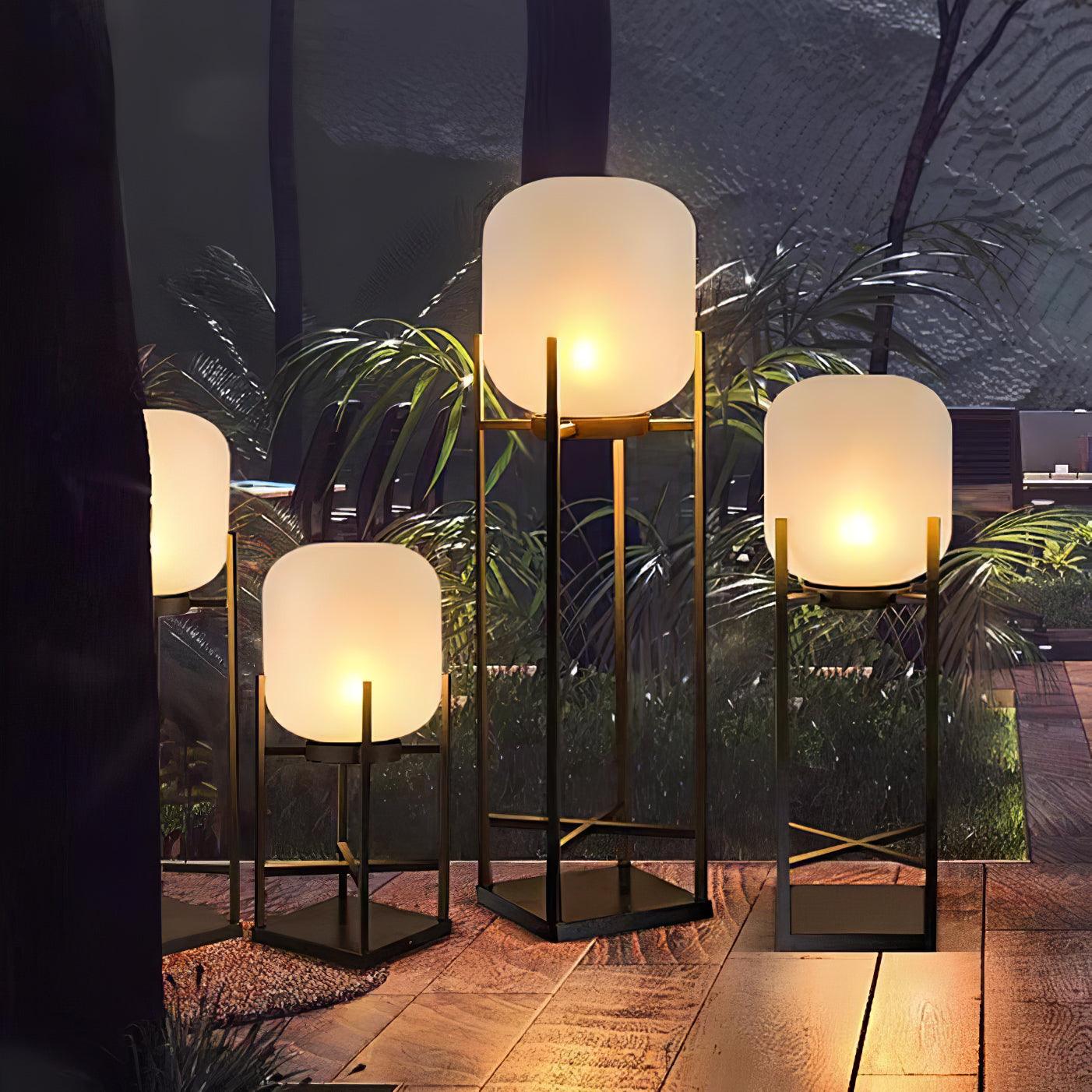 Lantern Outdoor Solar Floor Lamp - Blowlighting