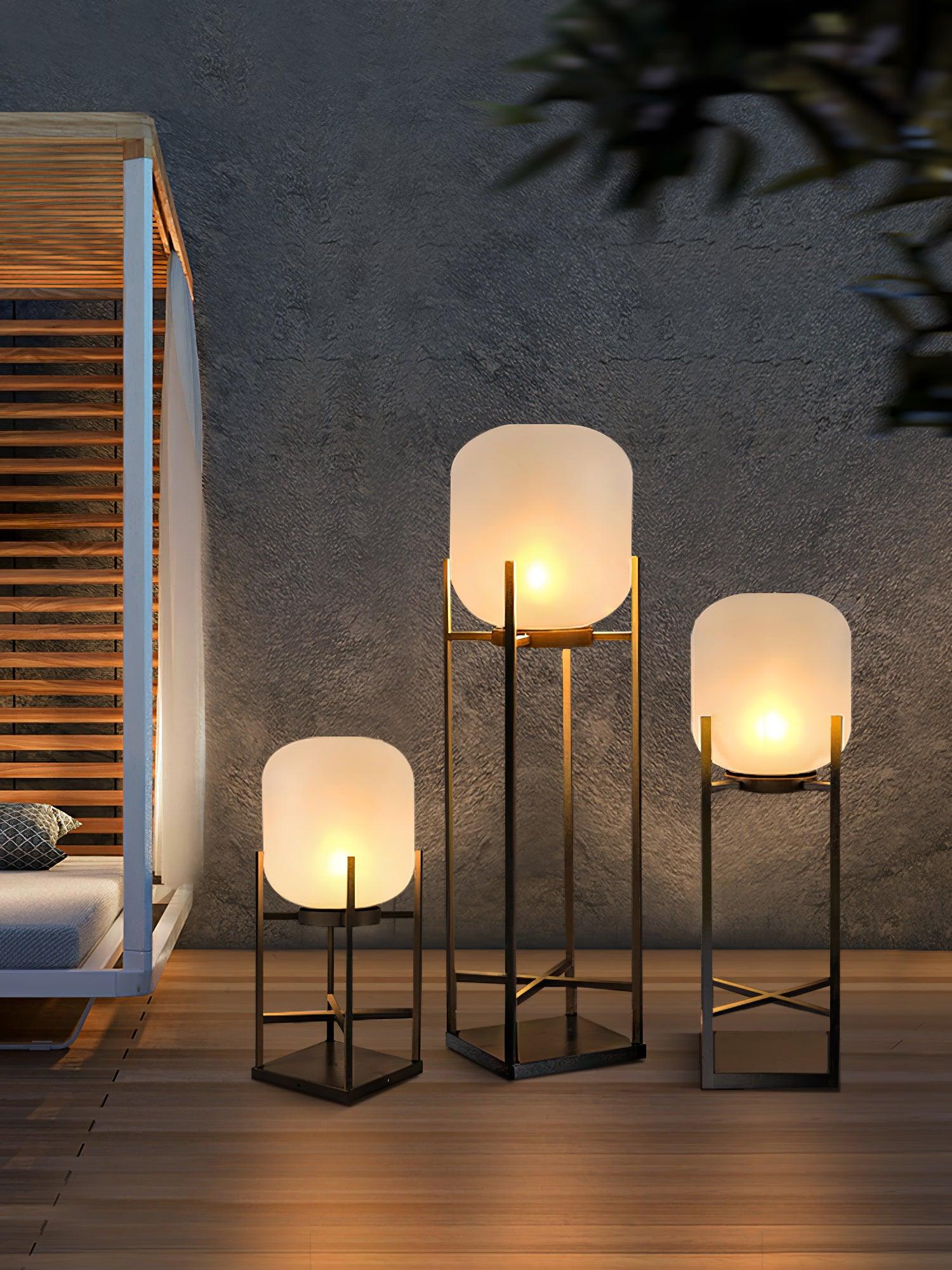 Lantern Outdoor Solar Floor Lamp - Blowlighting
