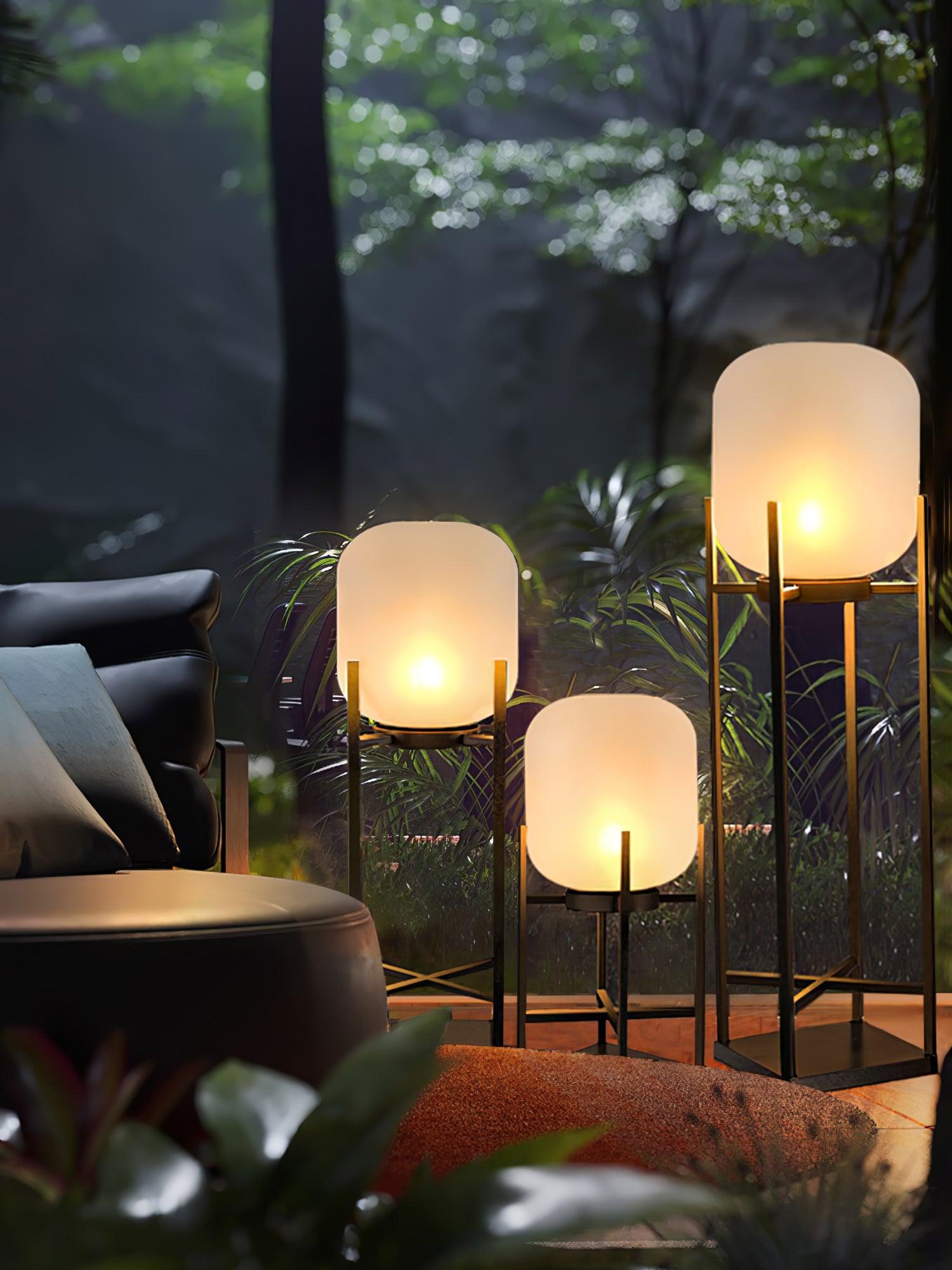 Lantern Outdoor Solar Floor Lamp - Blowlighting