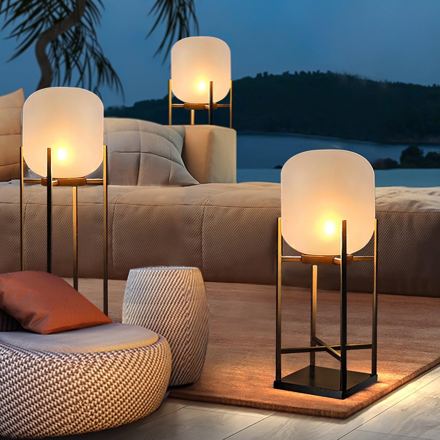 Lantern Outdoor Solar Floor Lamp - Blowlighting