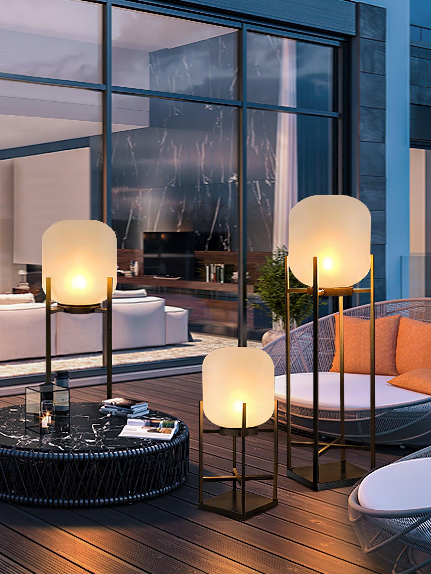 Lantern Outdoor Solar Floor Lamp - Blowlighting
