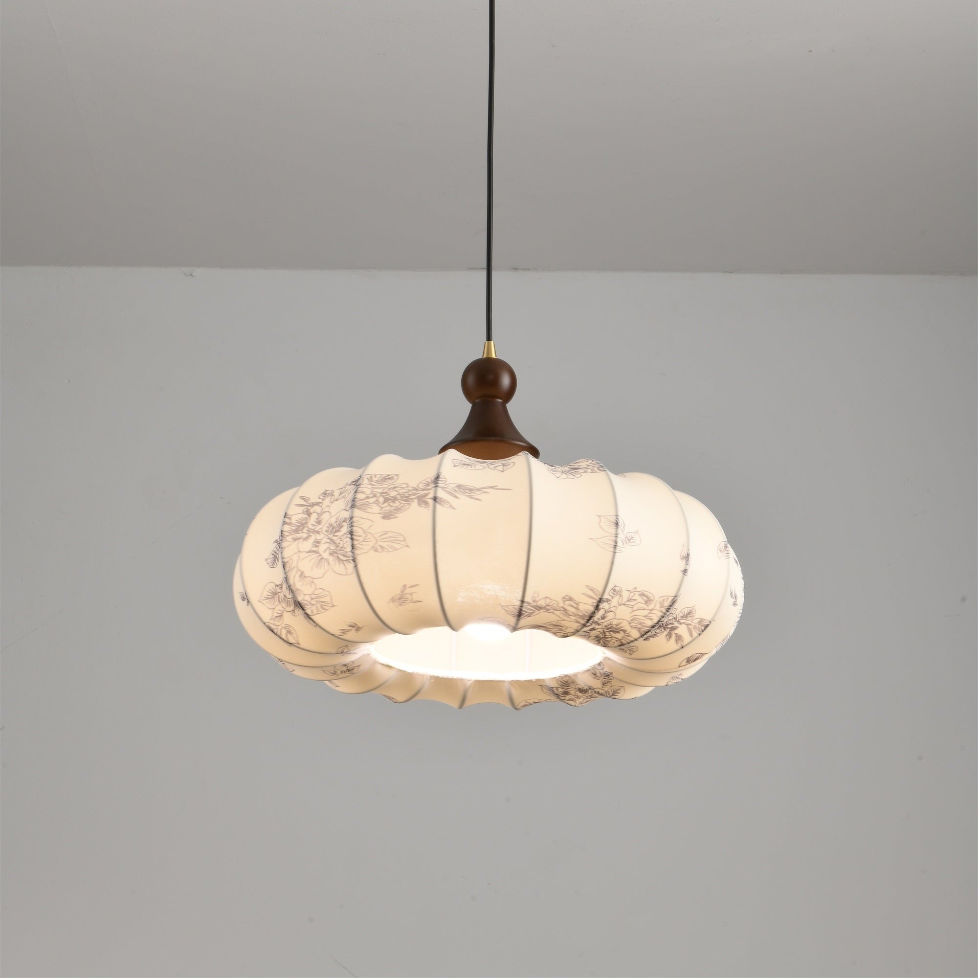 Rosalie Vintage Metal Pendant Lamp - Blowlighting