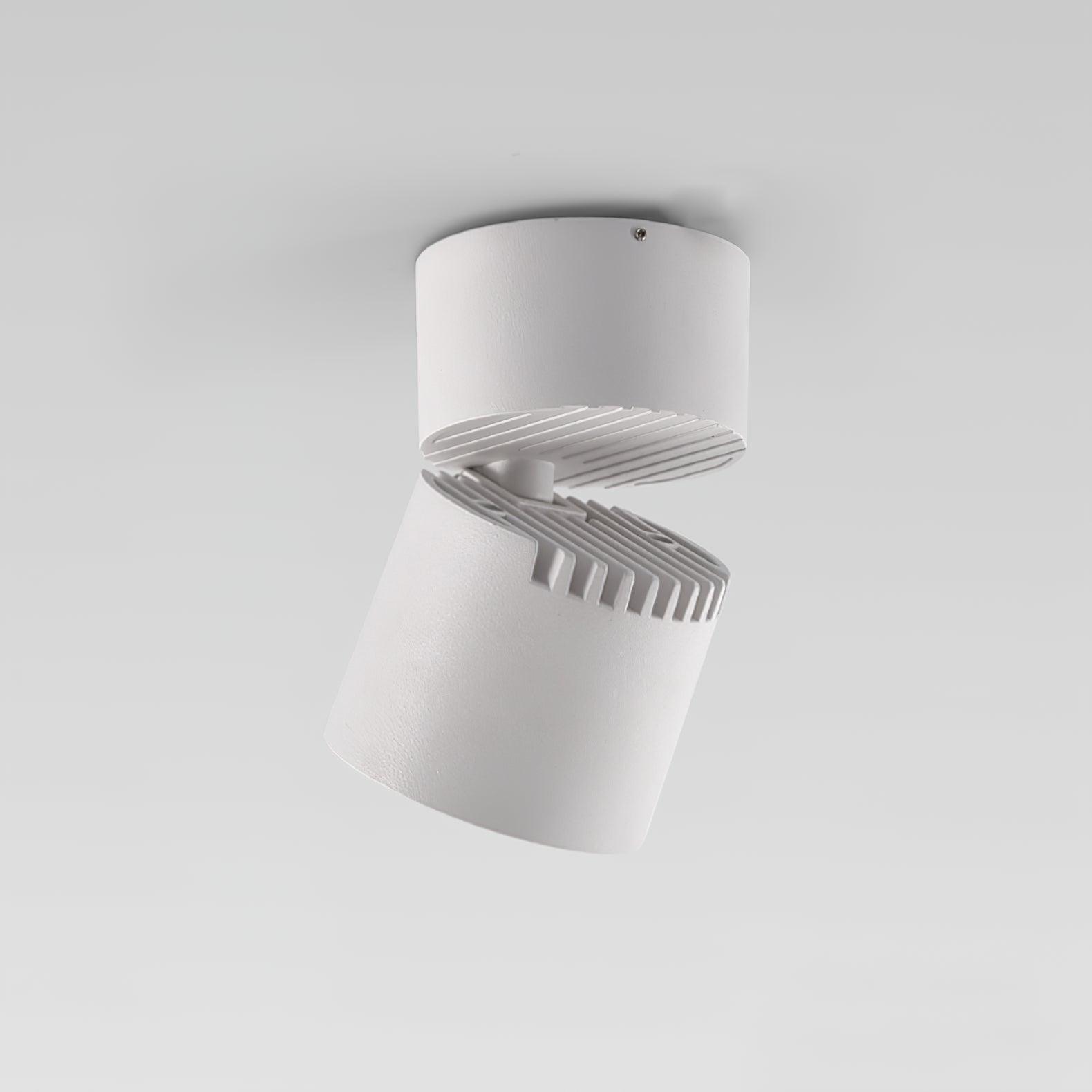 Lara2 Spotlights - Blowlighting