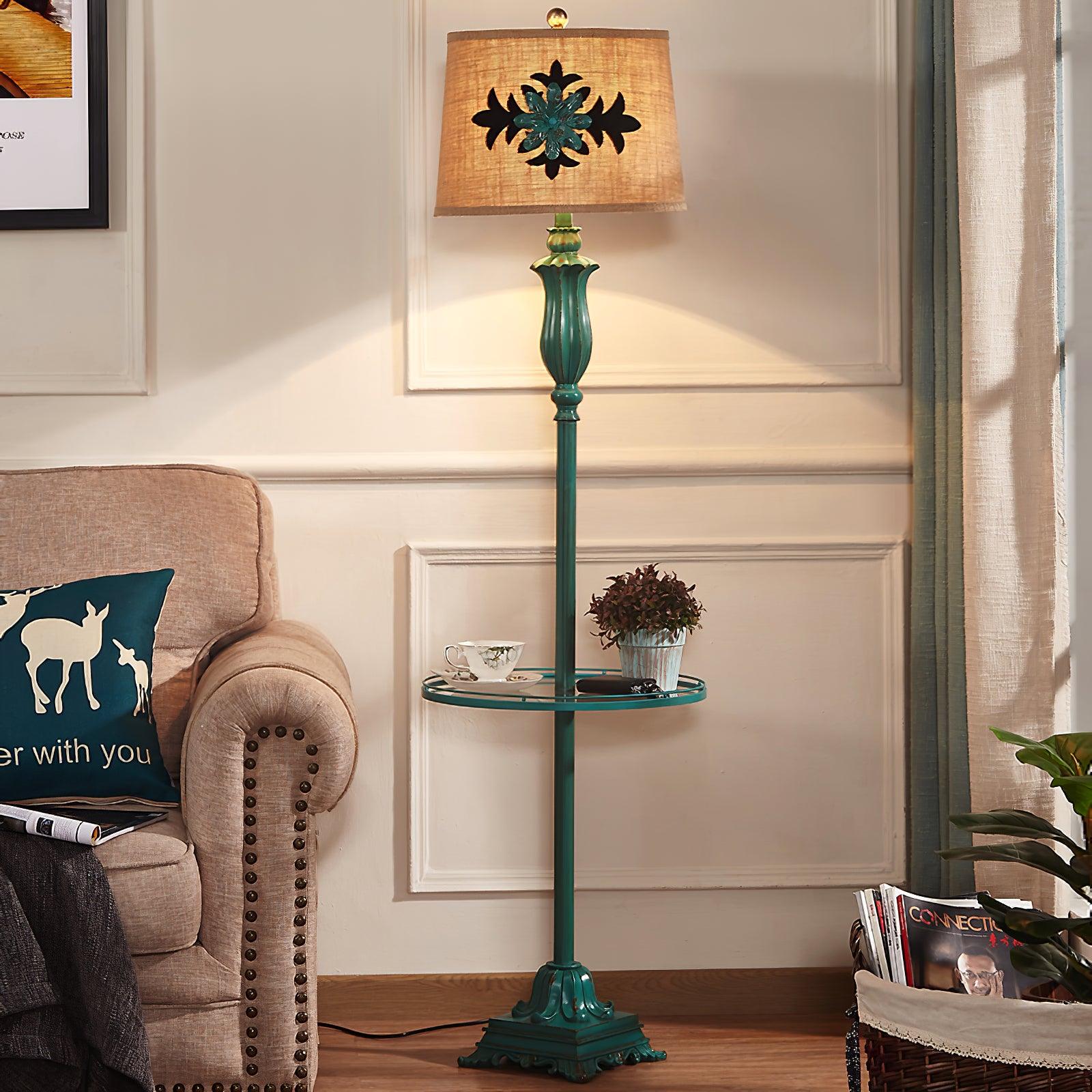 Lark Floor Lamp - Blowlighting