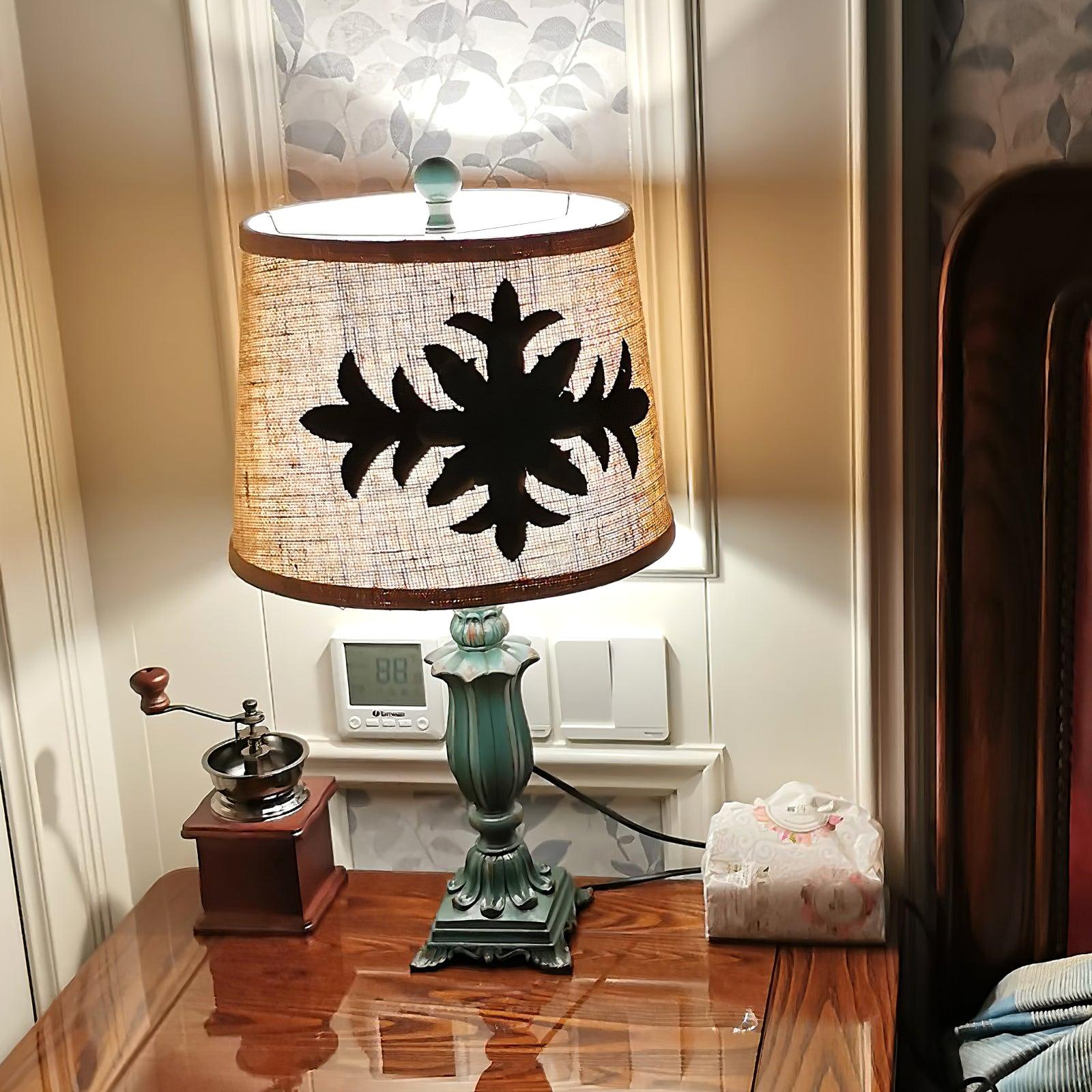Lark Table Lamp - Blowlighting