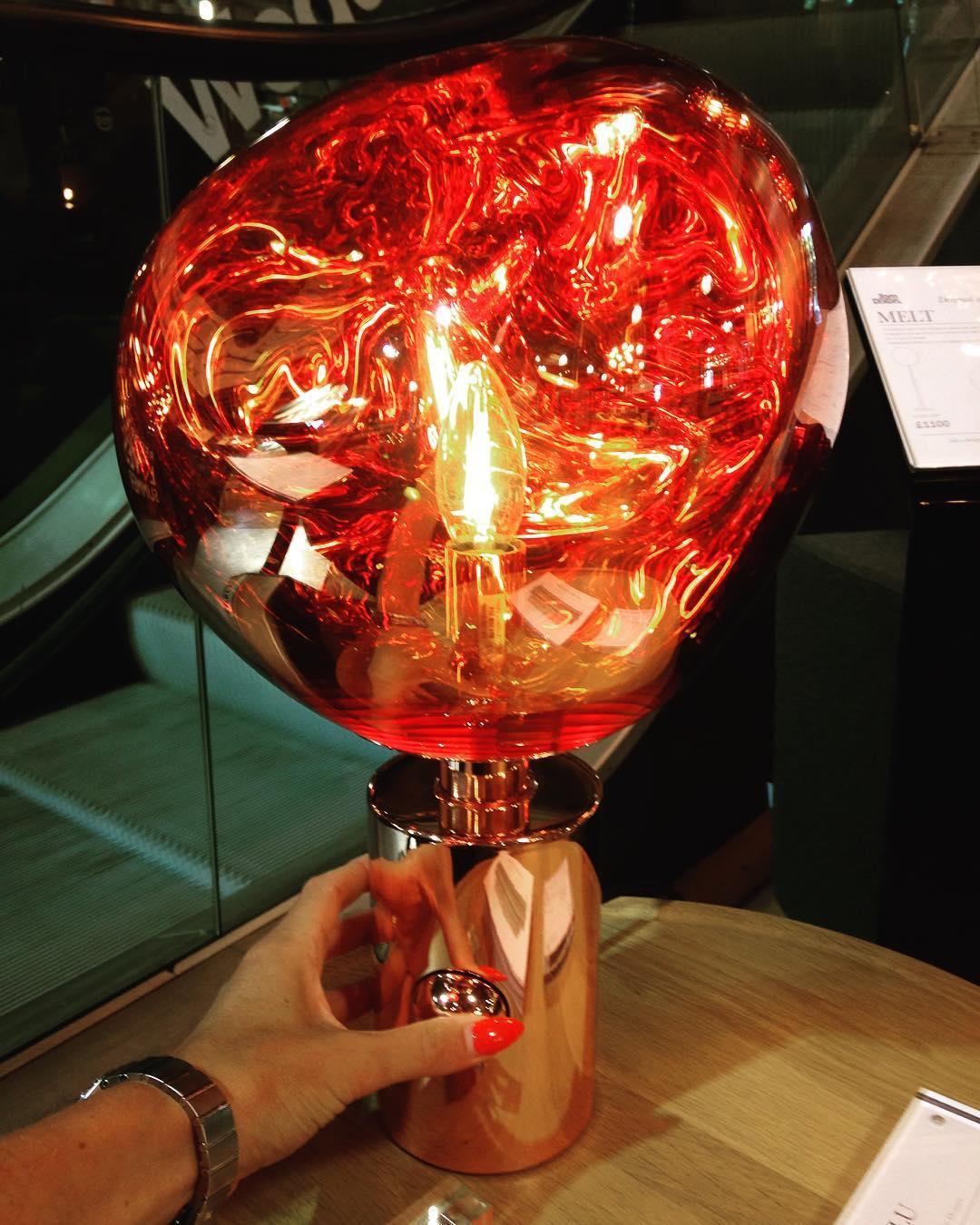 Lava Table Lamp - Blowlighting