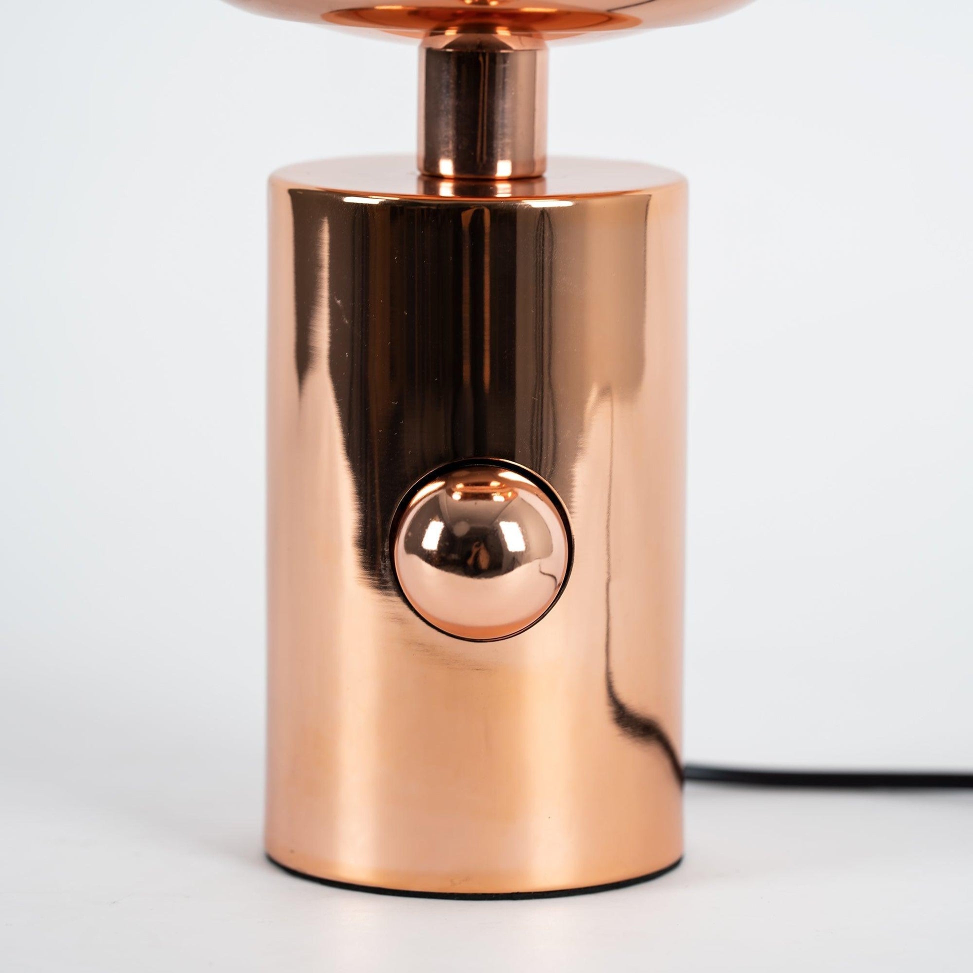 Lava Table Lamp - Blowlighting