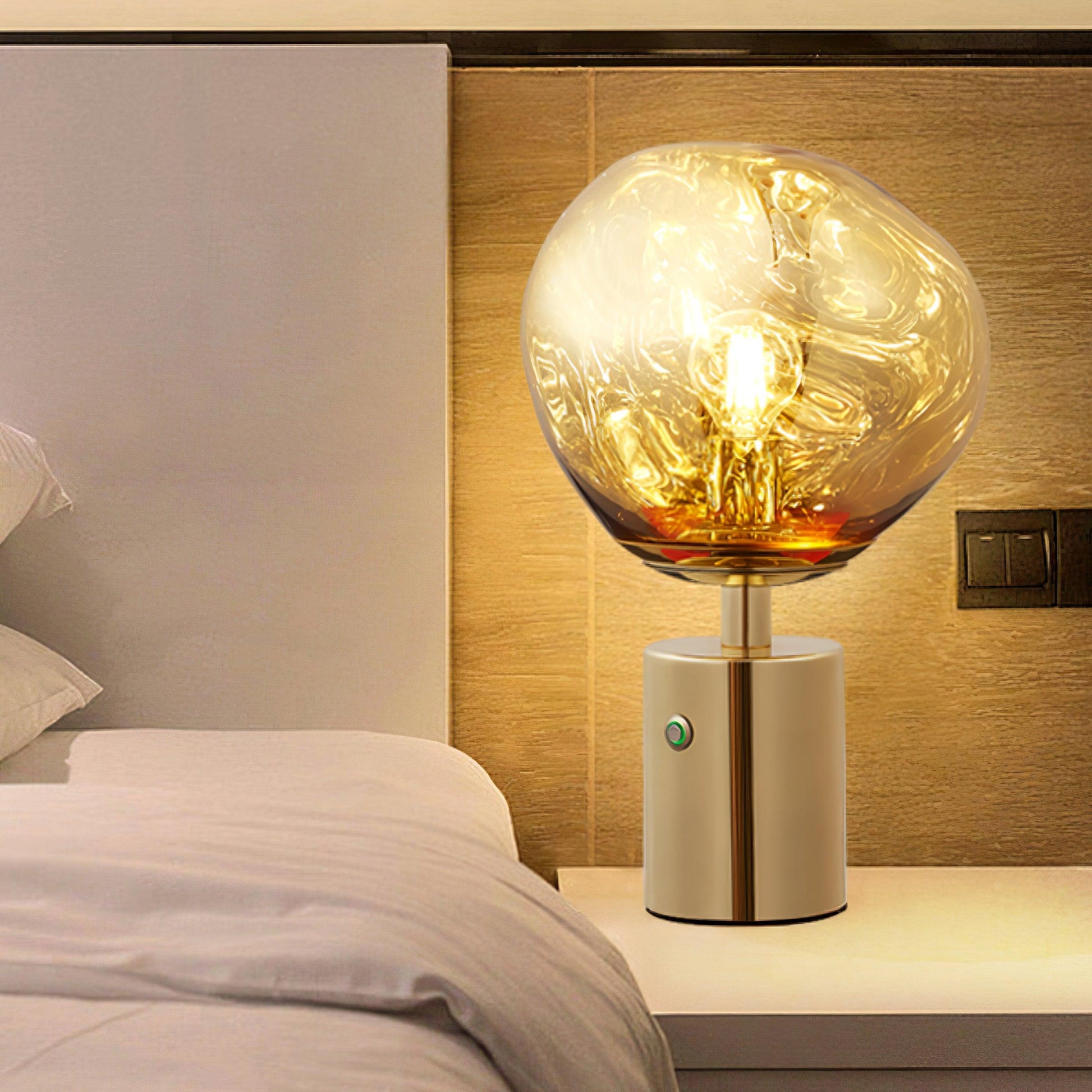 Lava Table Lamp - Blowlighting
