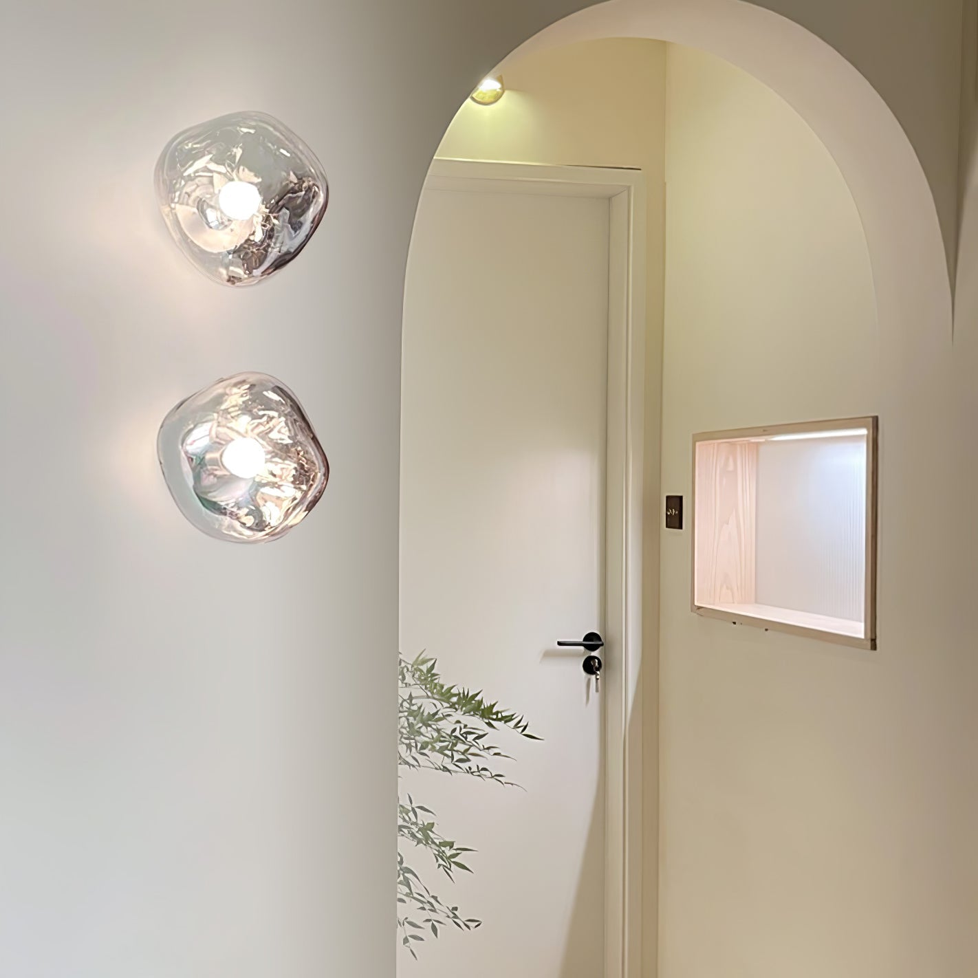 Lava Plug-in Wall Lamp - Blowlighting
