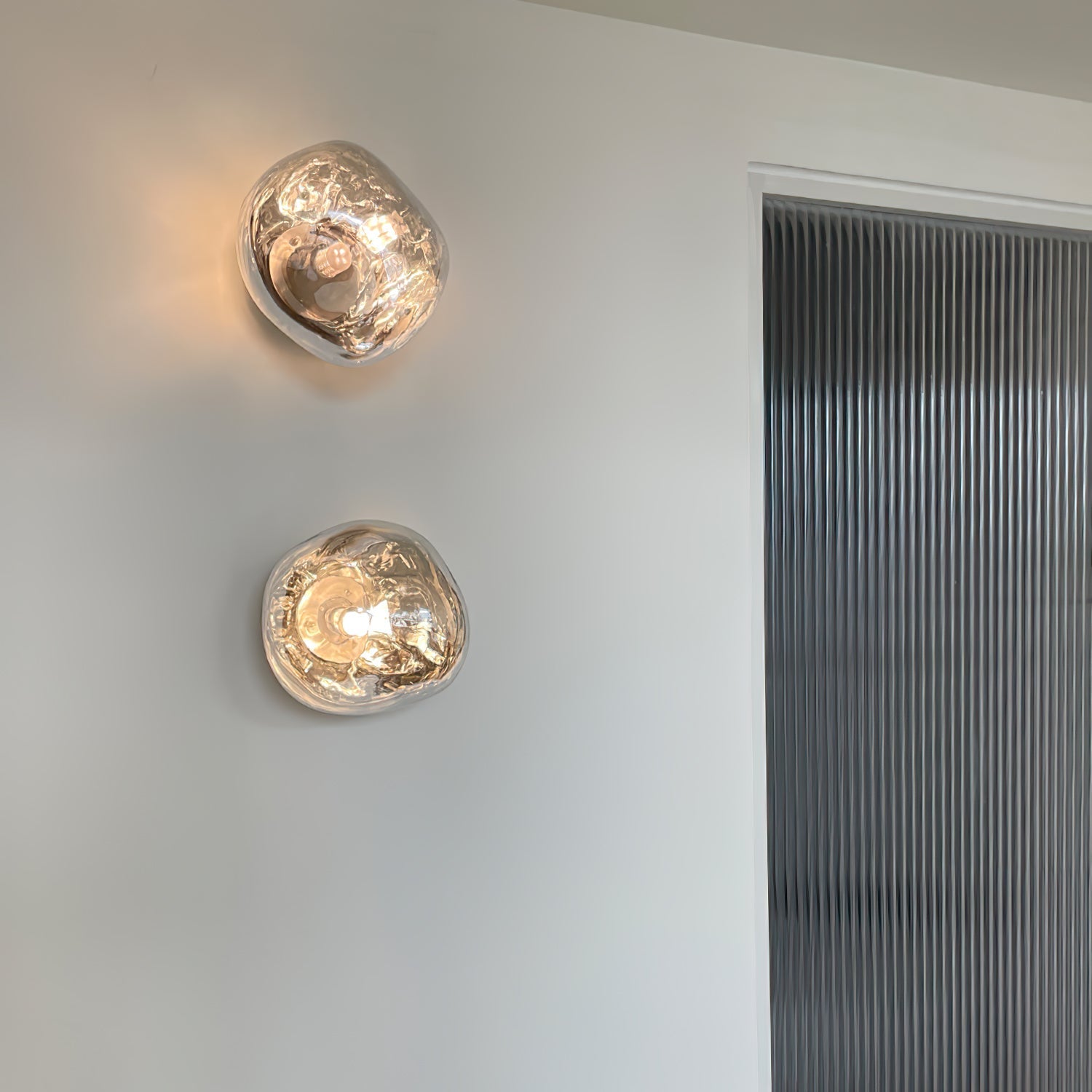 Lava Plug-in Wall Lamp - Blowlighting